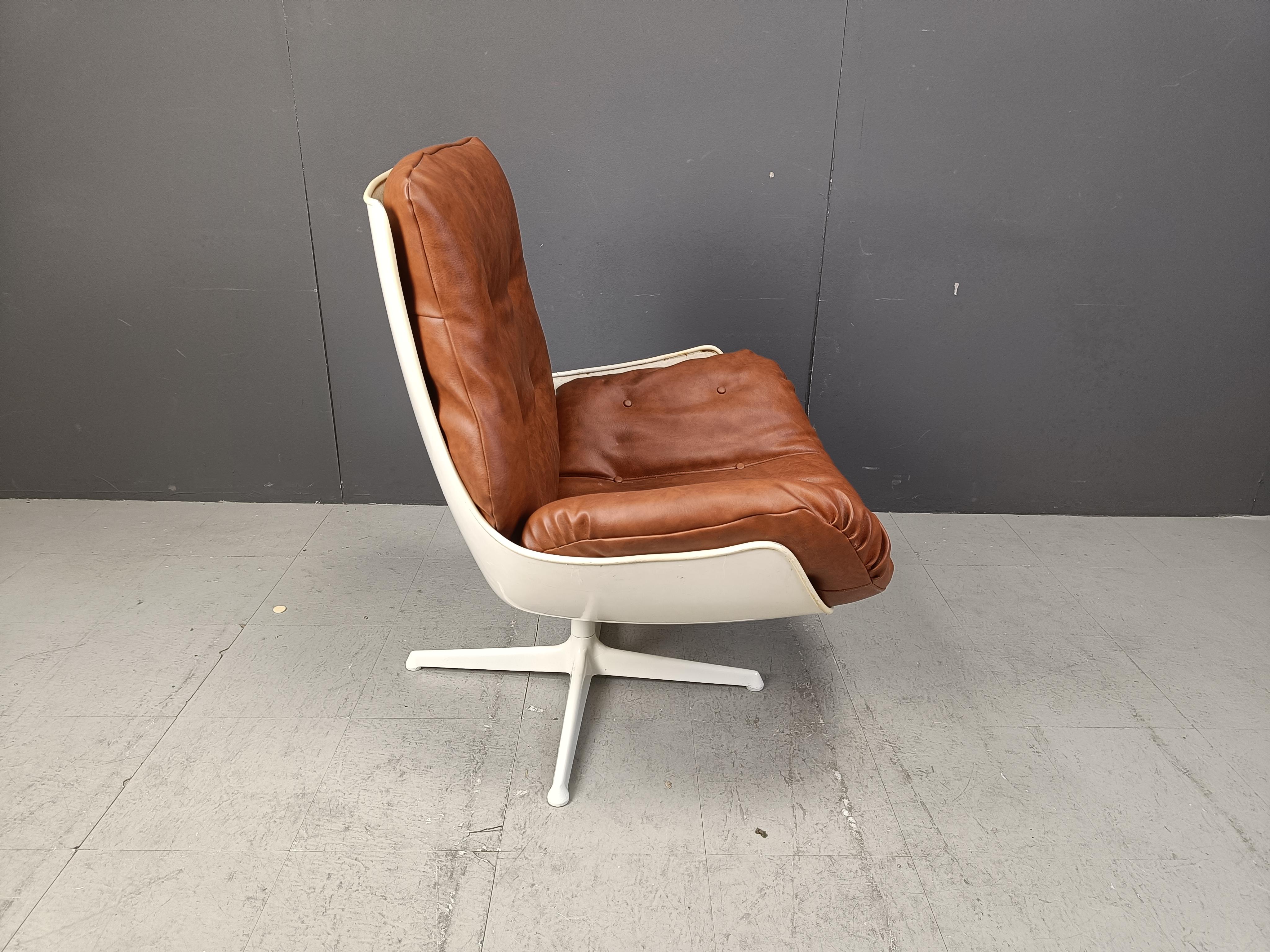 Sedia swivle A Space, anni '60 in vendita 1