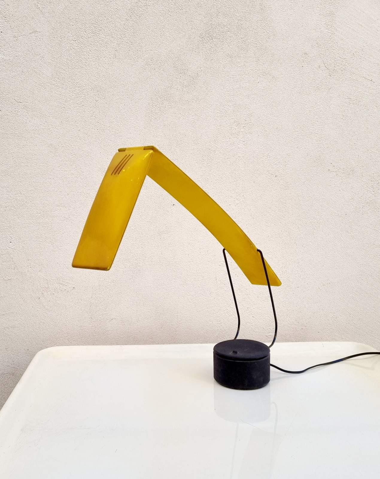 Ère spatiale Lampe de bureau Space Age de Mario Barbaglia & Marco Colombo pour Paf Studio, Italie 80 en vente