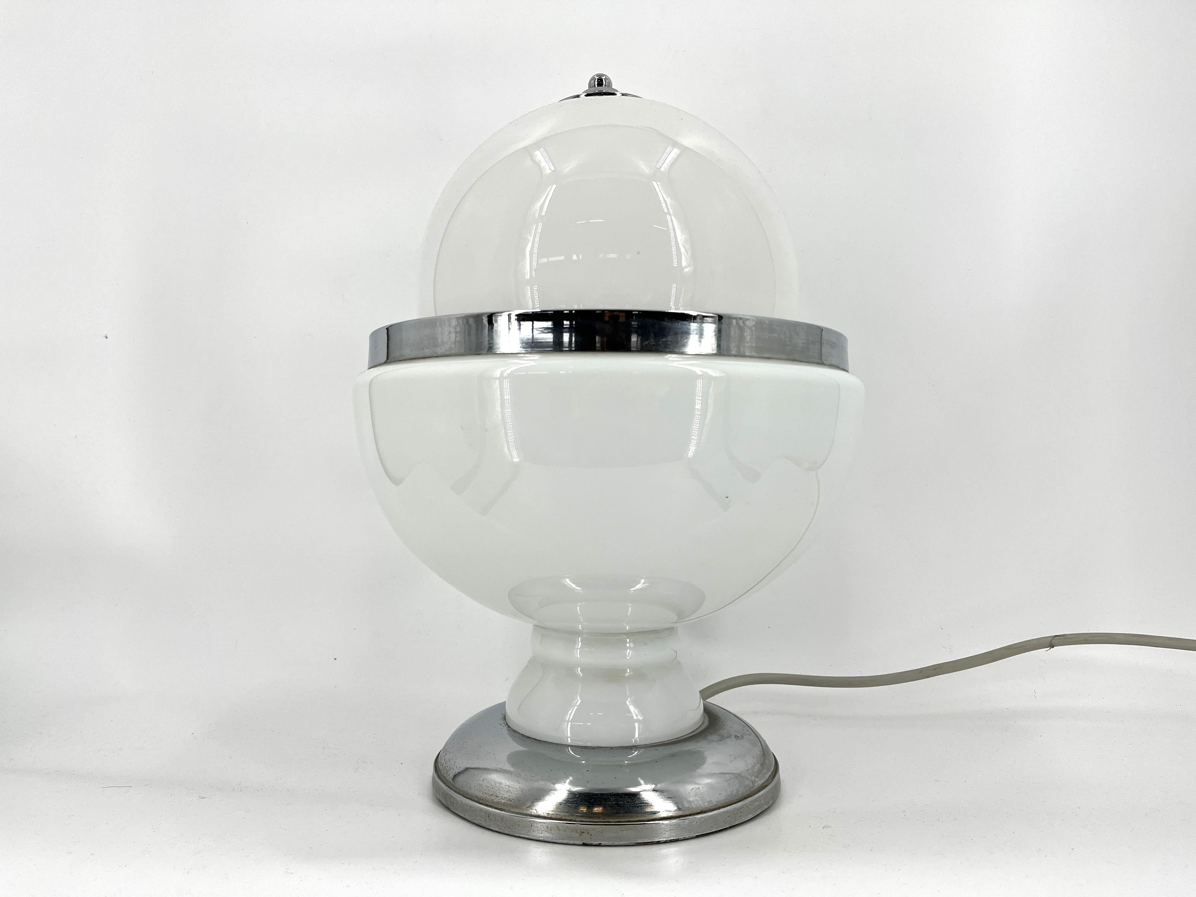 Verre de Murano Lampe de table de l'ère spatiale par Mazzega, années 1960 en vente