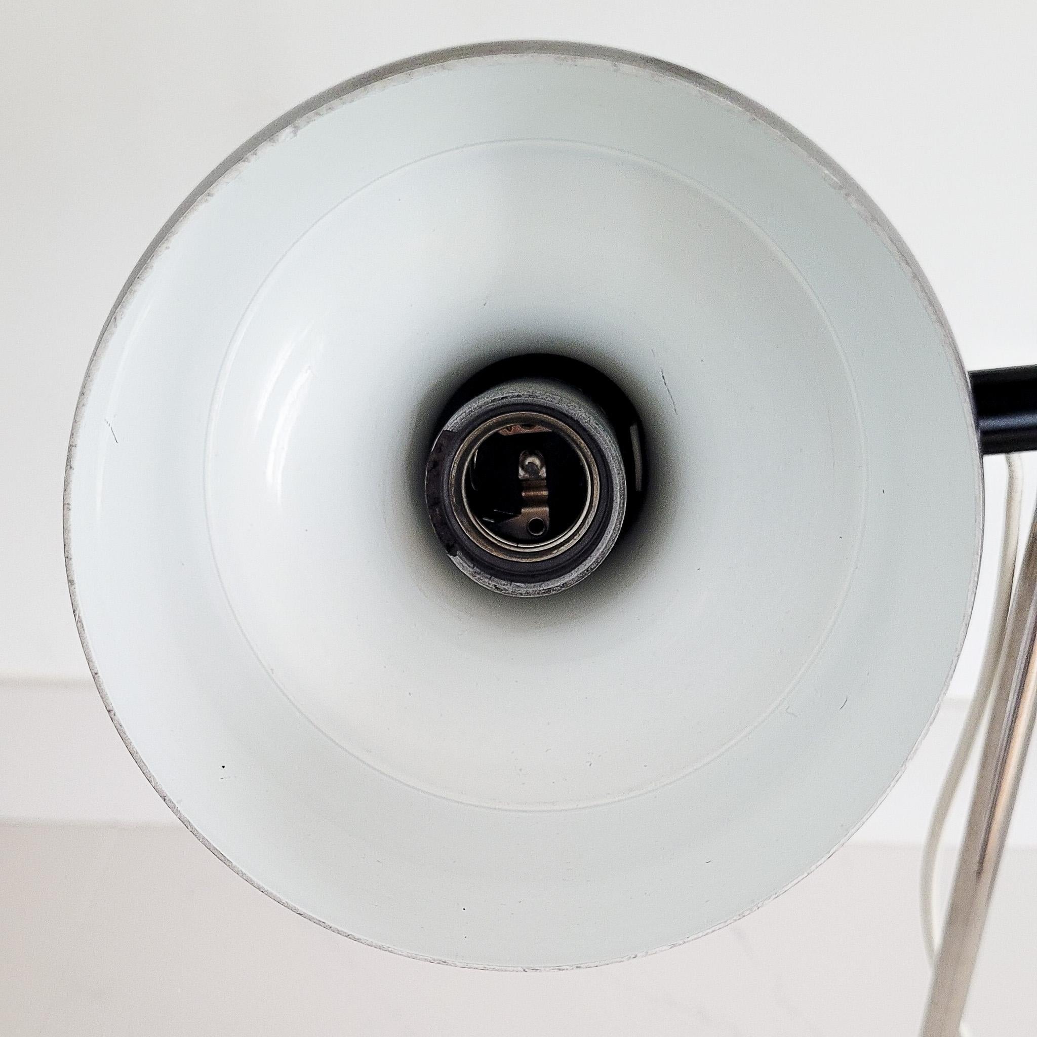 Lampe de table de l'ère spatiale par Swisslamps International, années 1960. en vente 1