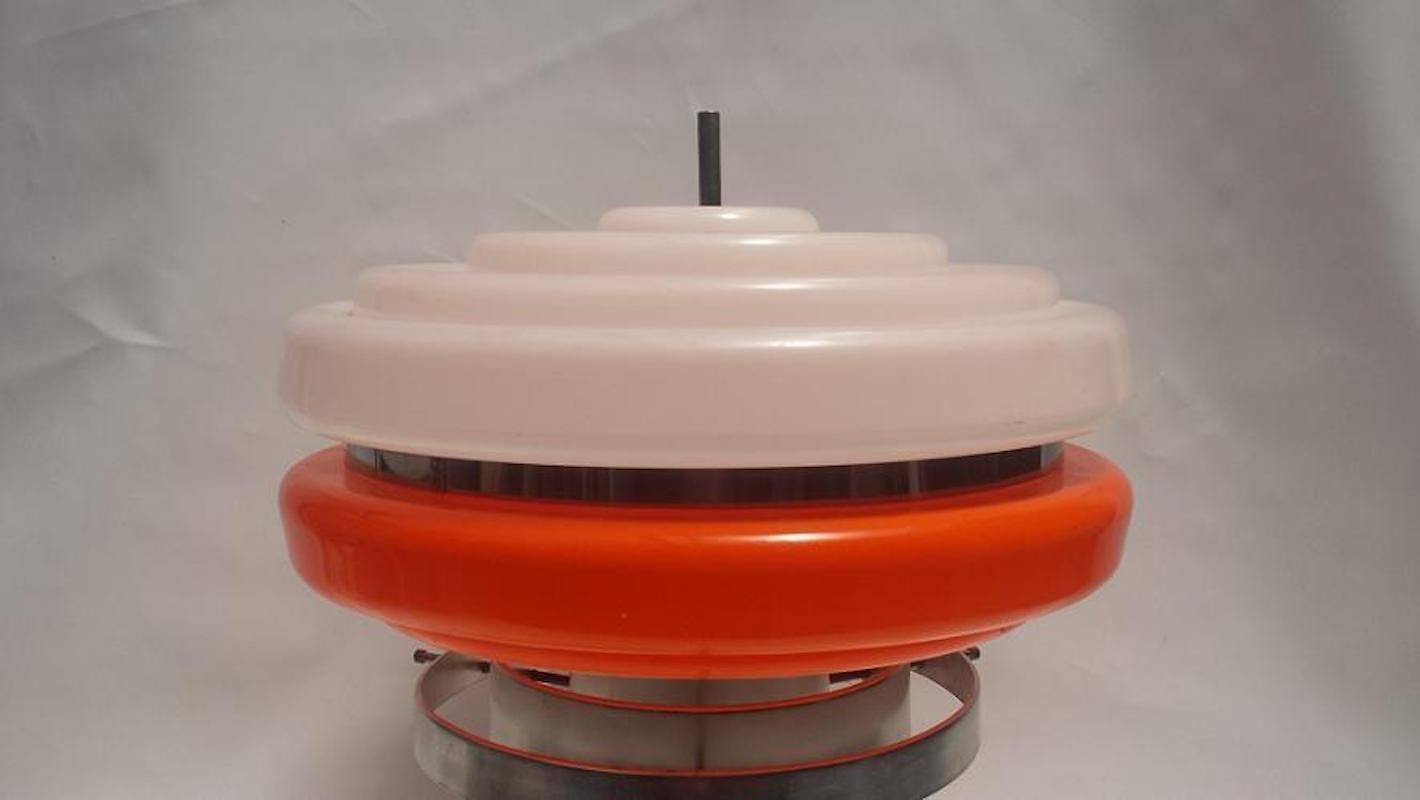 Space Age Table Lamp in Aluminium and Plexiglass, 1970s In Good Condition In taranto, IT