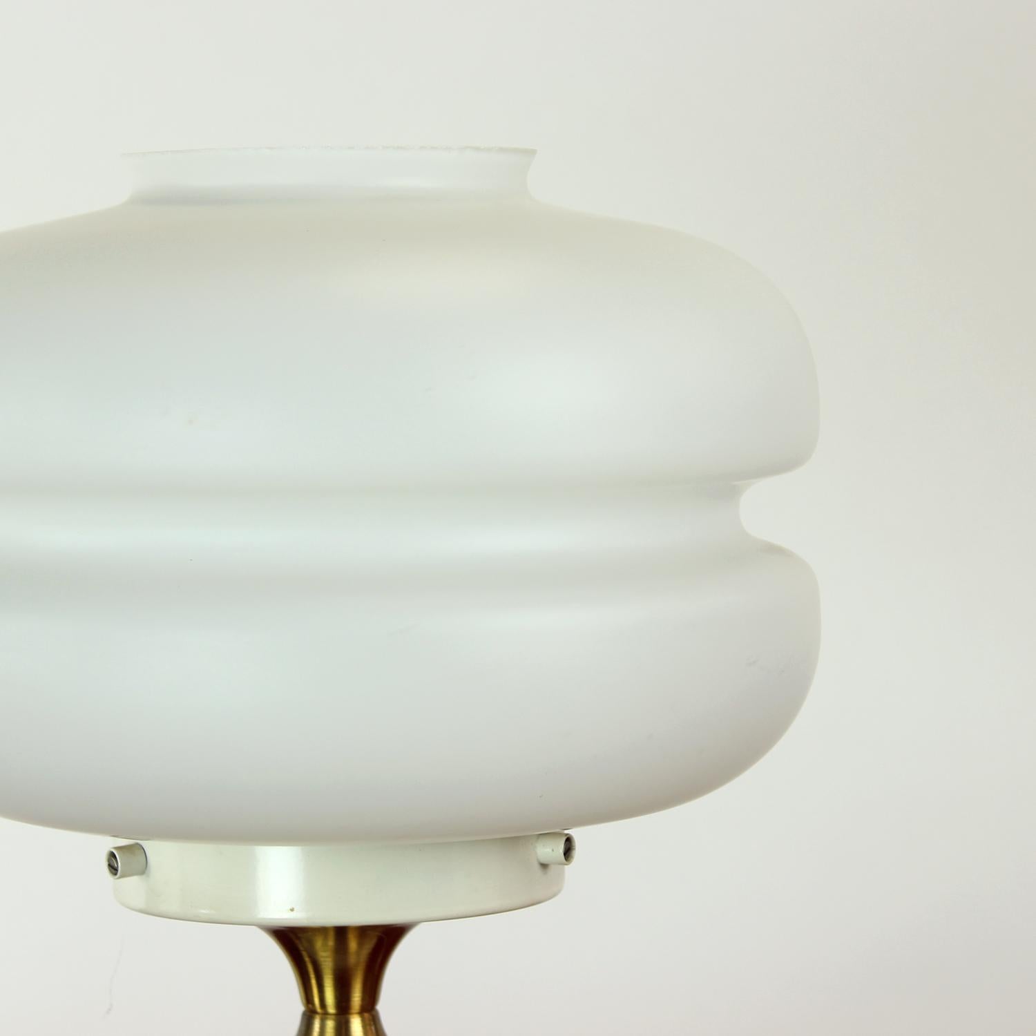 Space Age Table Lamp In Metal & Glass By Napako, Czechoslovakia 1970s im Angebot 6