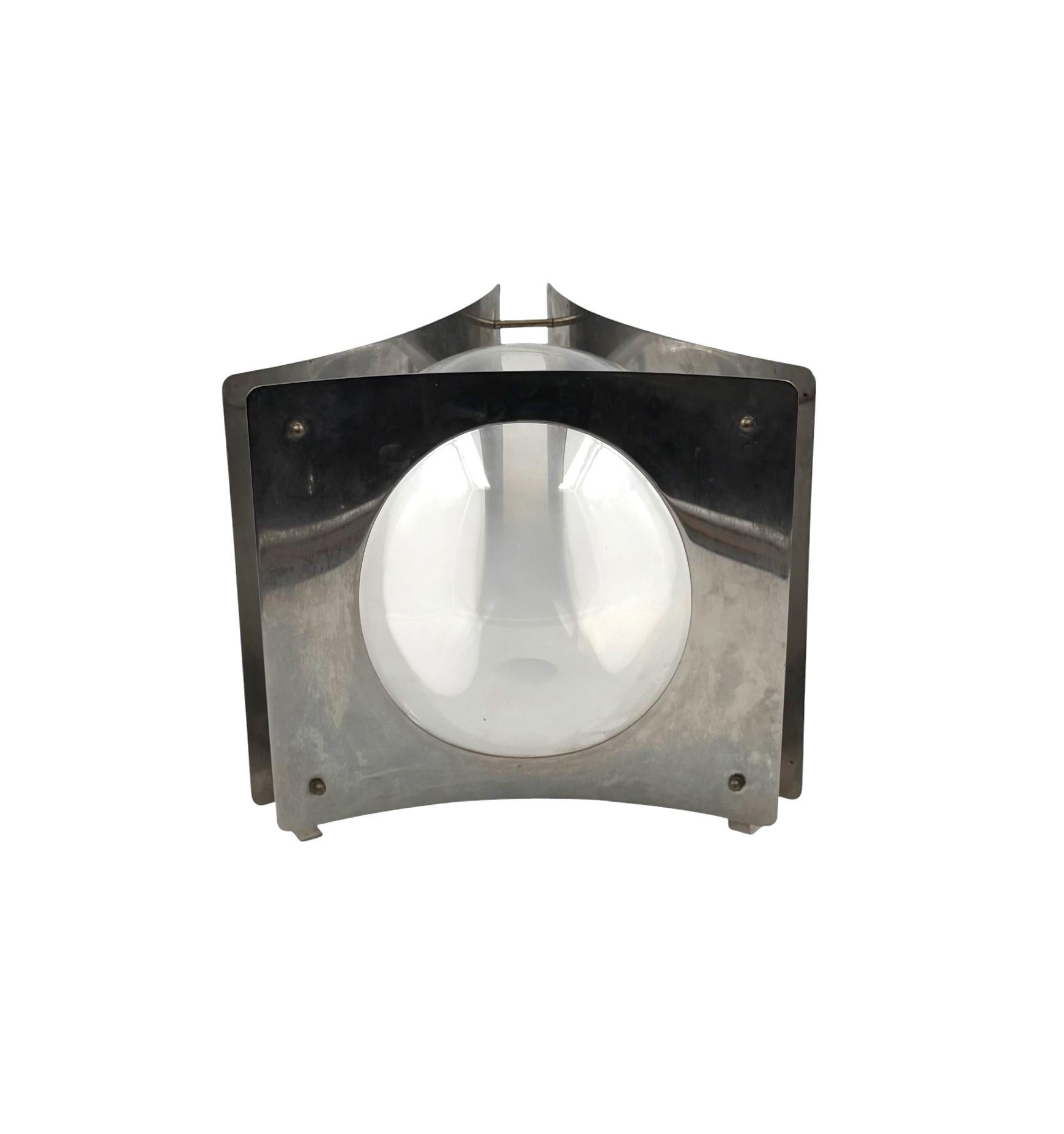 Metallo Lampada da tavolo A Space, Italia anni '70 in vendita