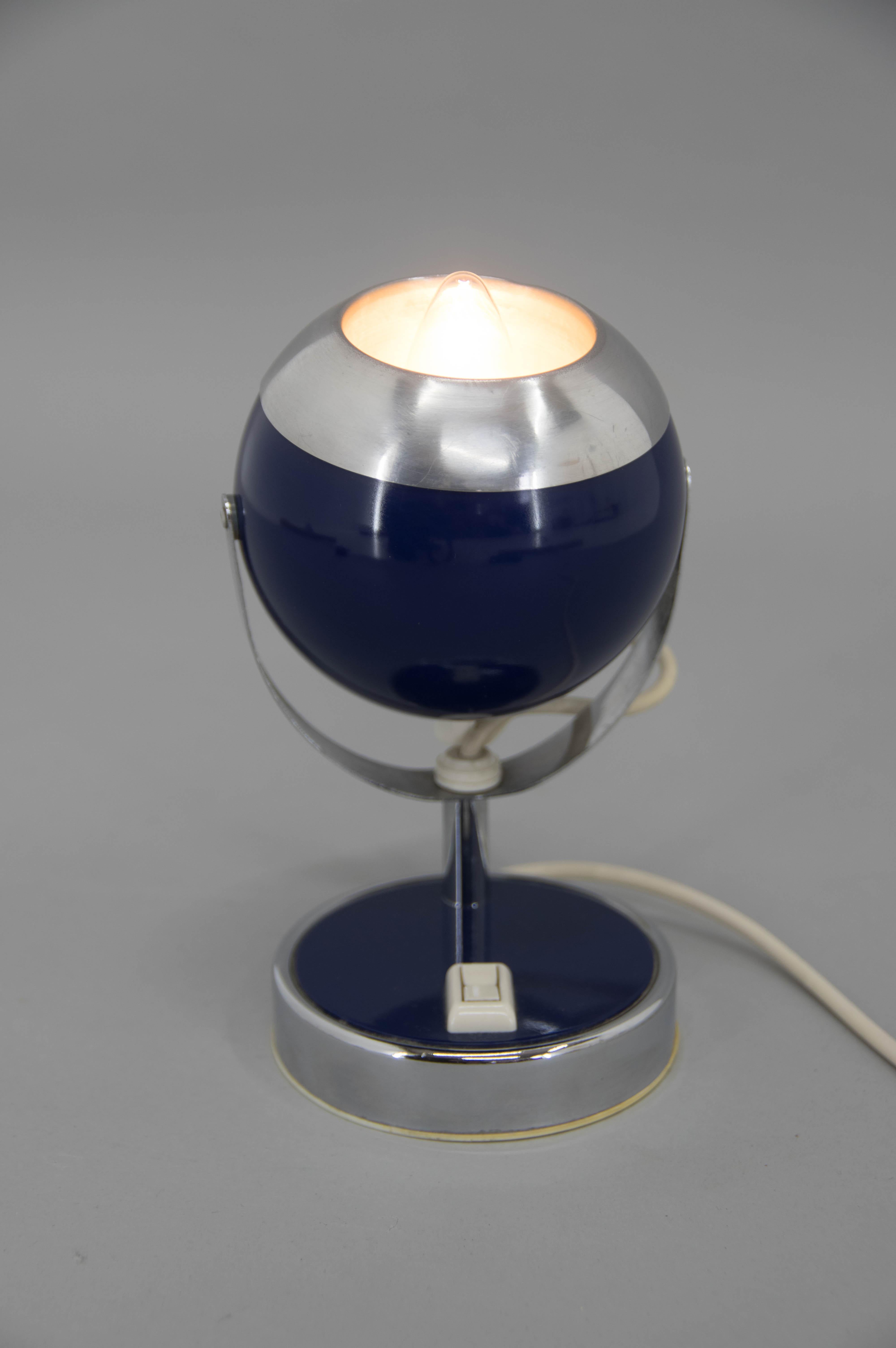 Space Age Table or Bedside Lamp, 1960s For Sale 1