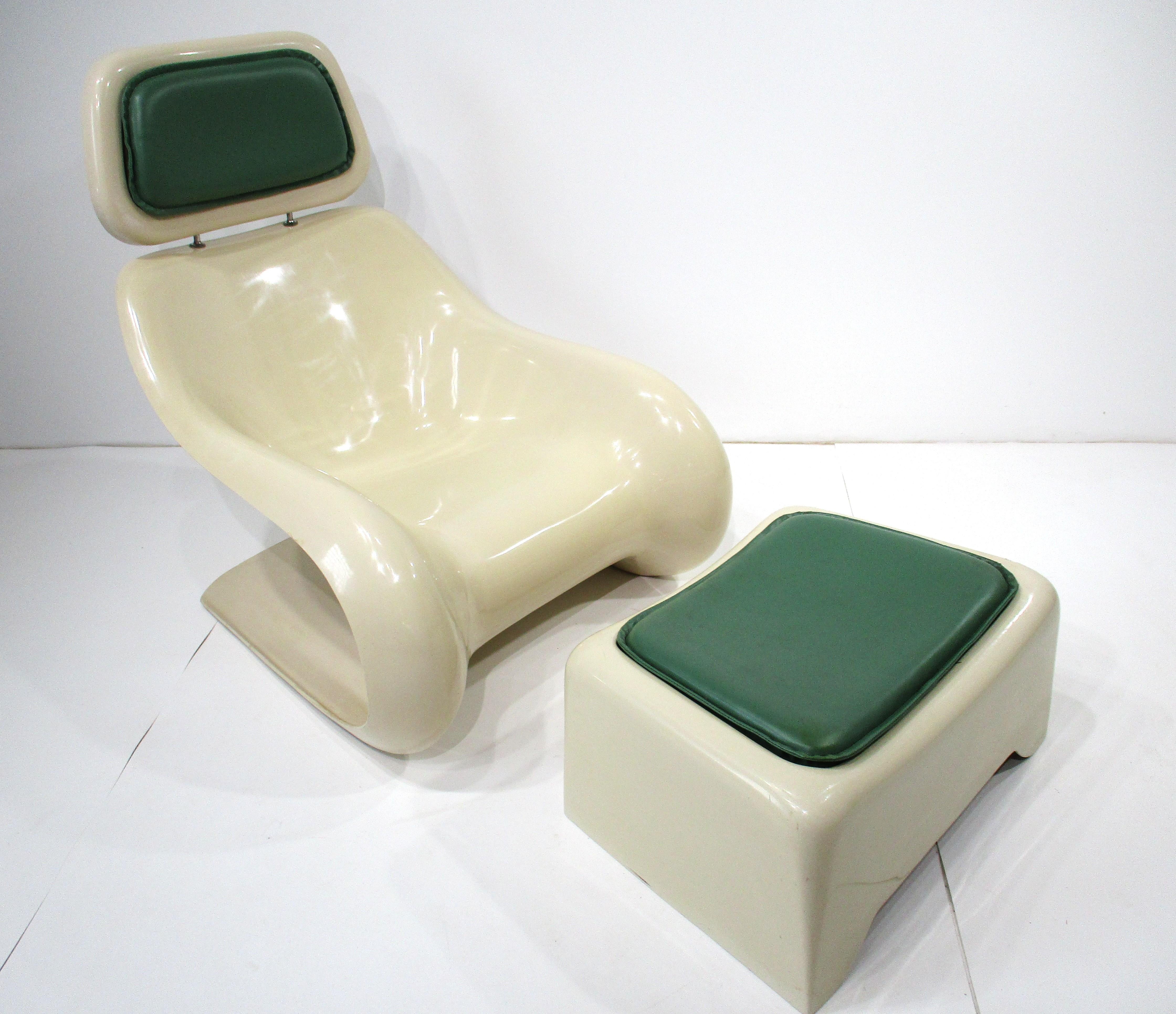 Joe Columbo styled Space Age Targa Lounge Chair w/ Ottoman For Sale 11