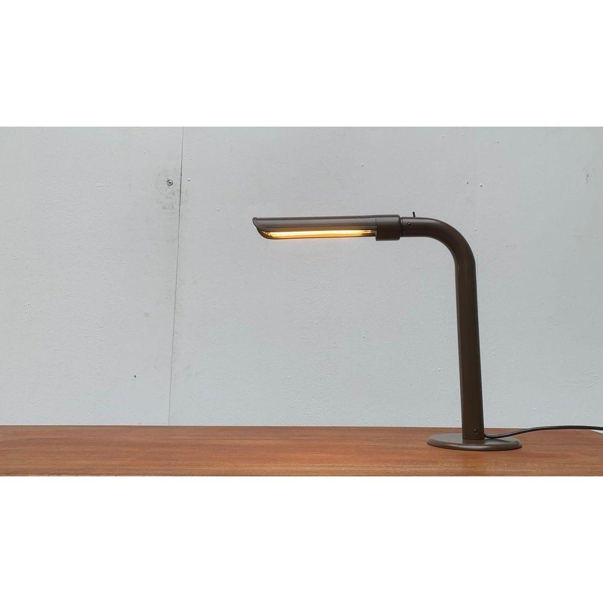 Space Age Top Light Table Lamp from Philips For Sale 5