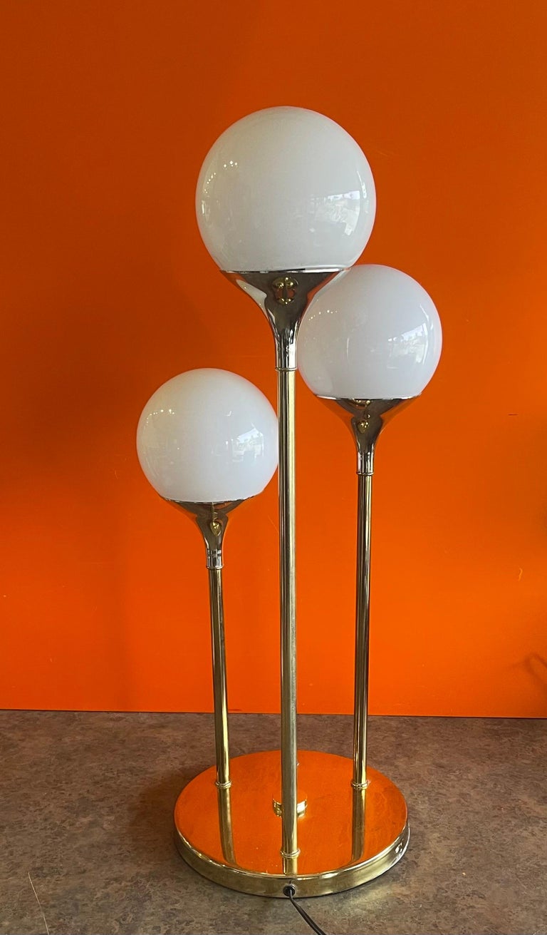 Space Age Triple Globe Table Lamp in Brass For Sale at 1stDibs