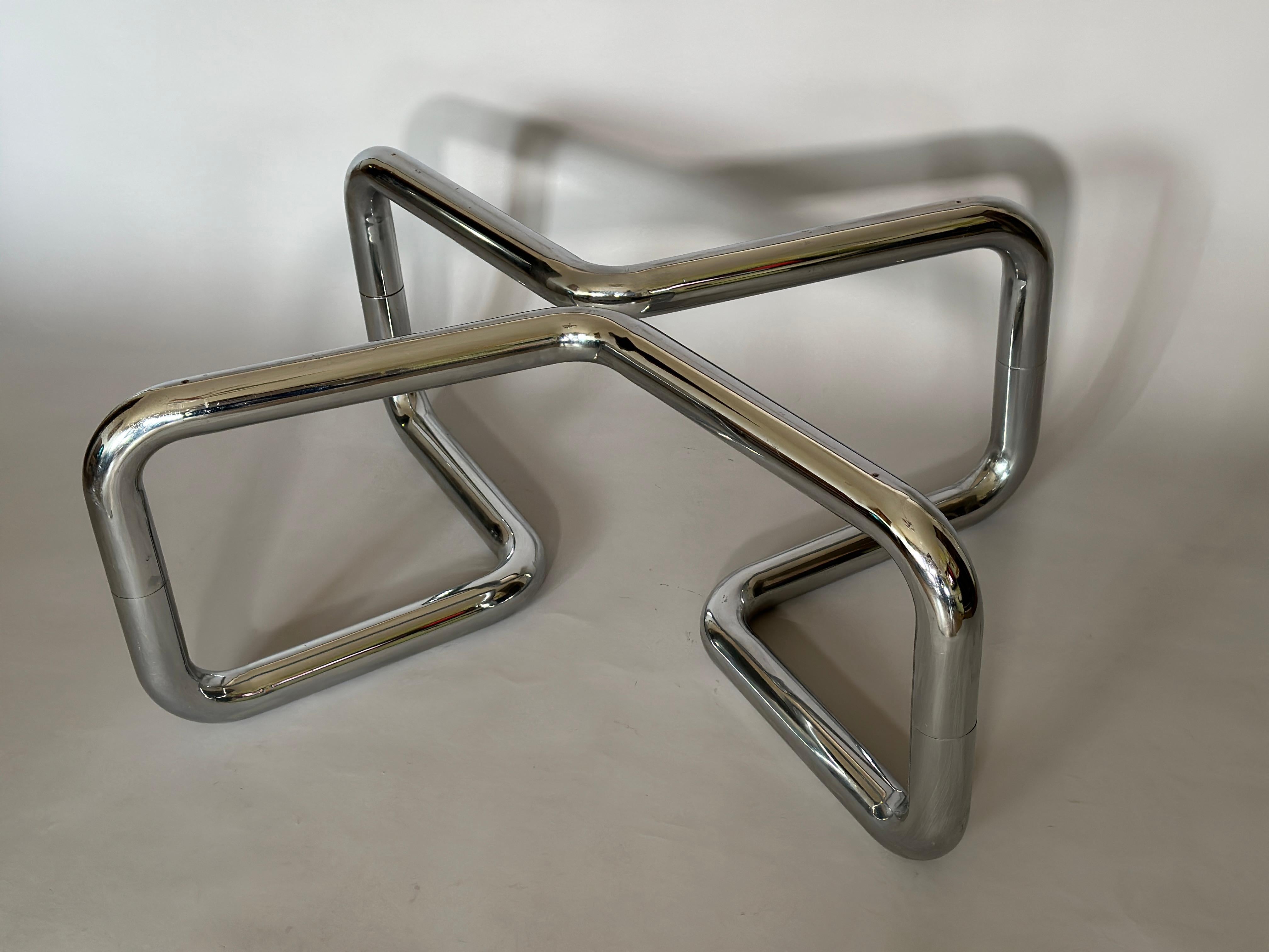 Space Age Tubular Chrome Base Coffe Table Italy 1970s In Good Condition For Sale In Čelinac, BA