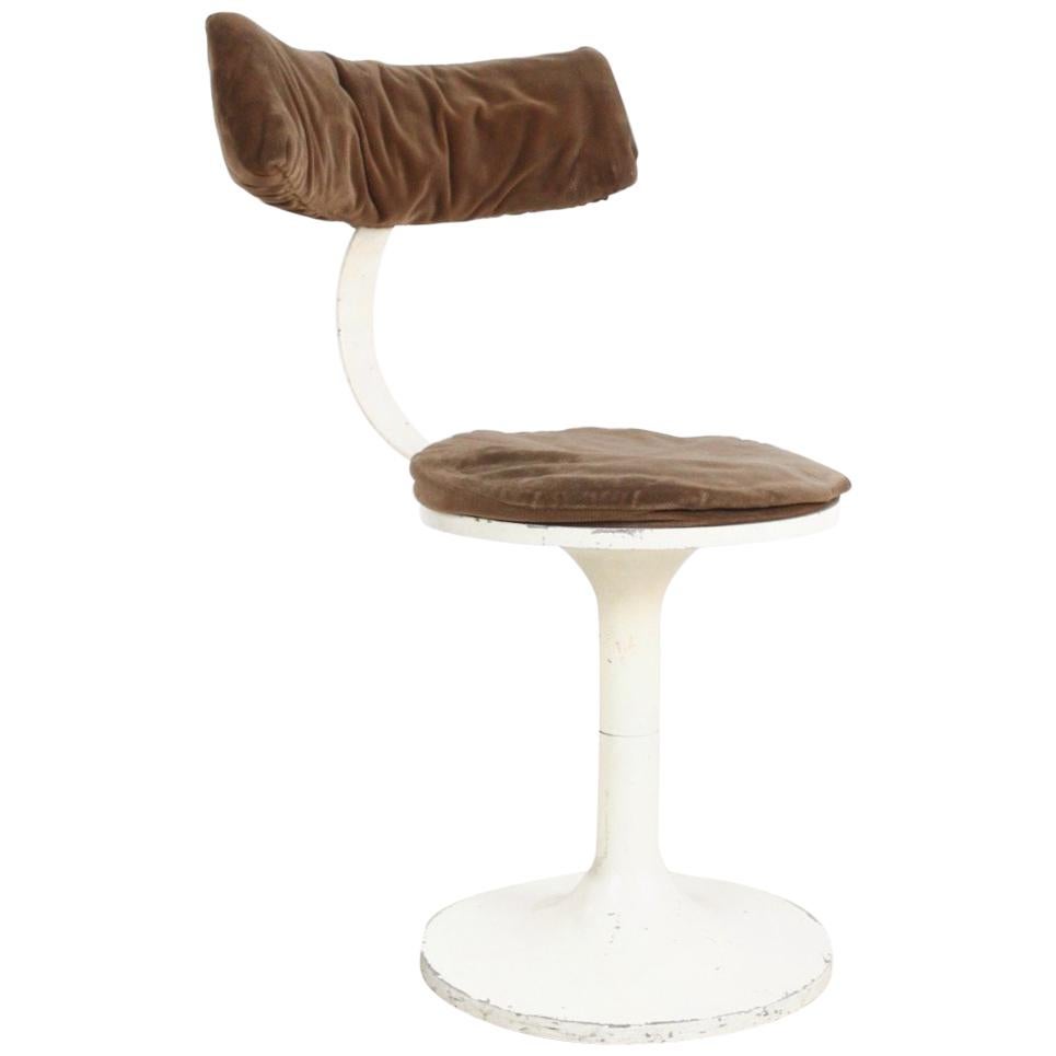 Space Age Tulip Base Metal Swivel Chair in Nice Original Condition, 1960s For Sale