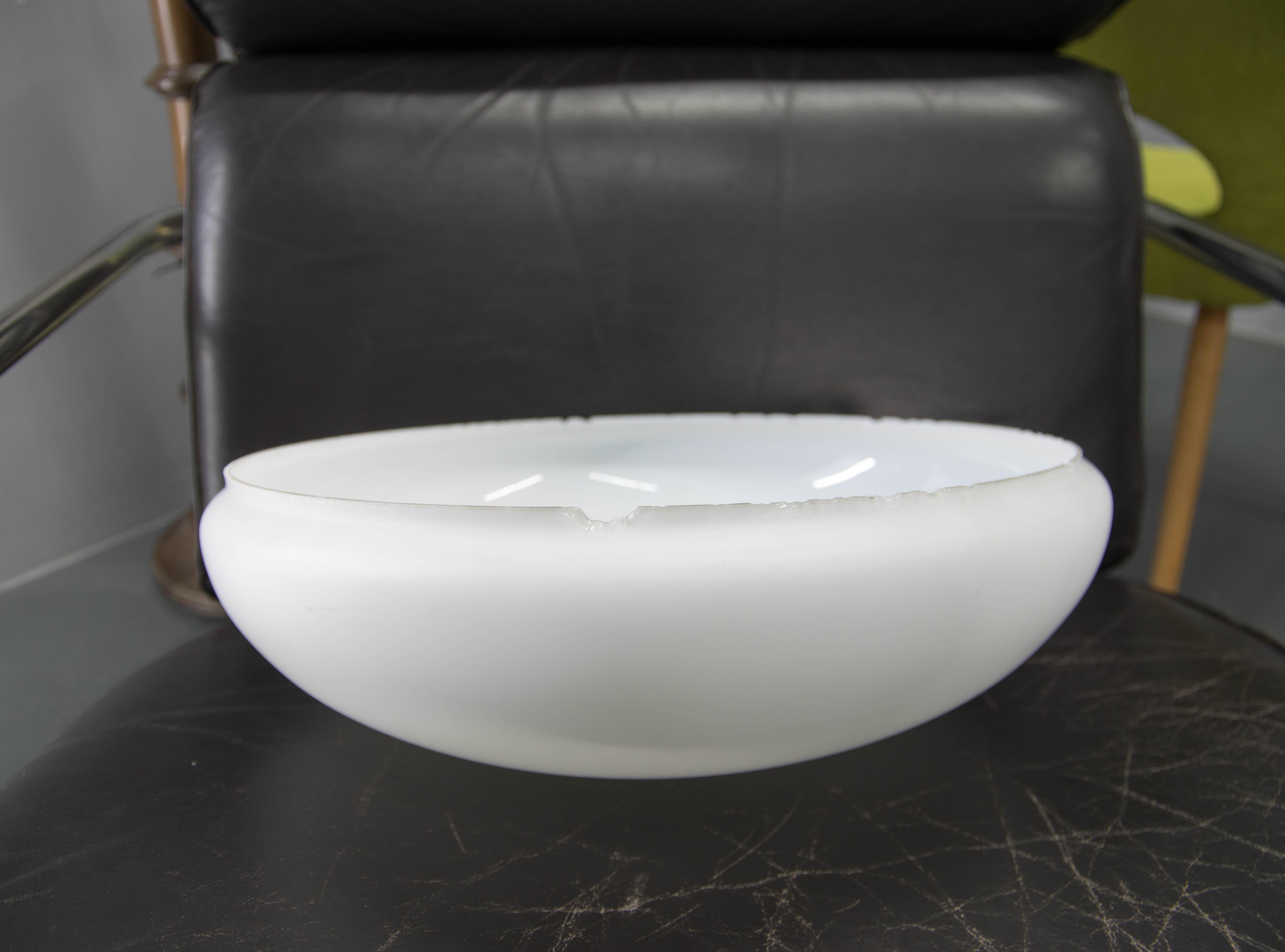 Lampadario UFO A Space AGE di Napako 1960, restaurato in vendita 4