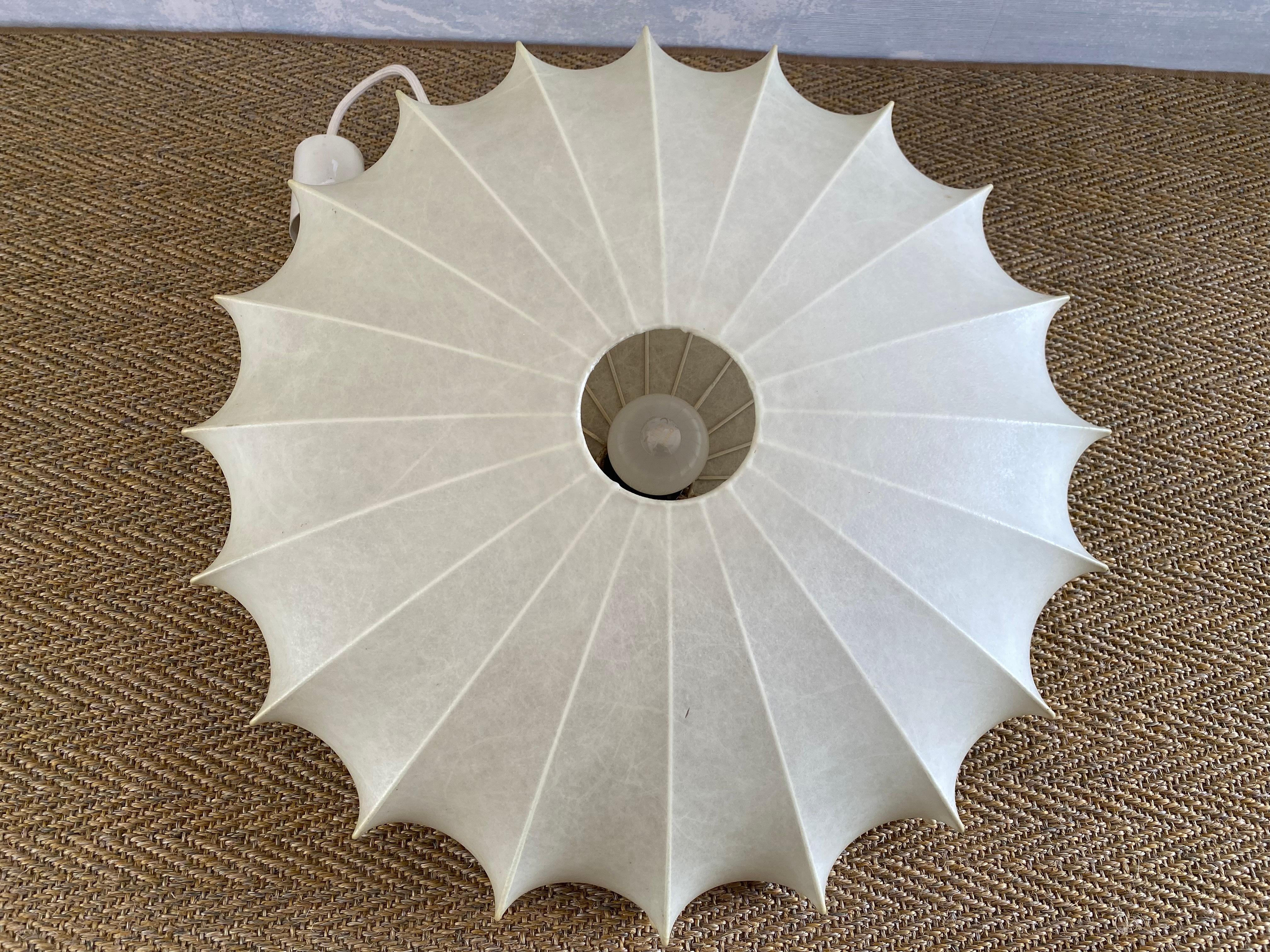 Lampada UFO Cocoon di Goldkant (Achille and Pier Giacomo Castiglioni Flos) In condizioni buone a Cork, IE