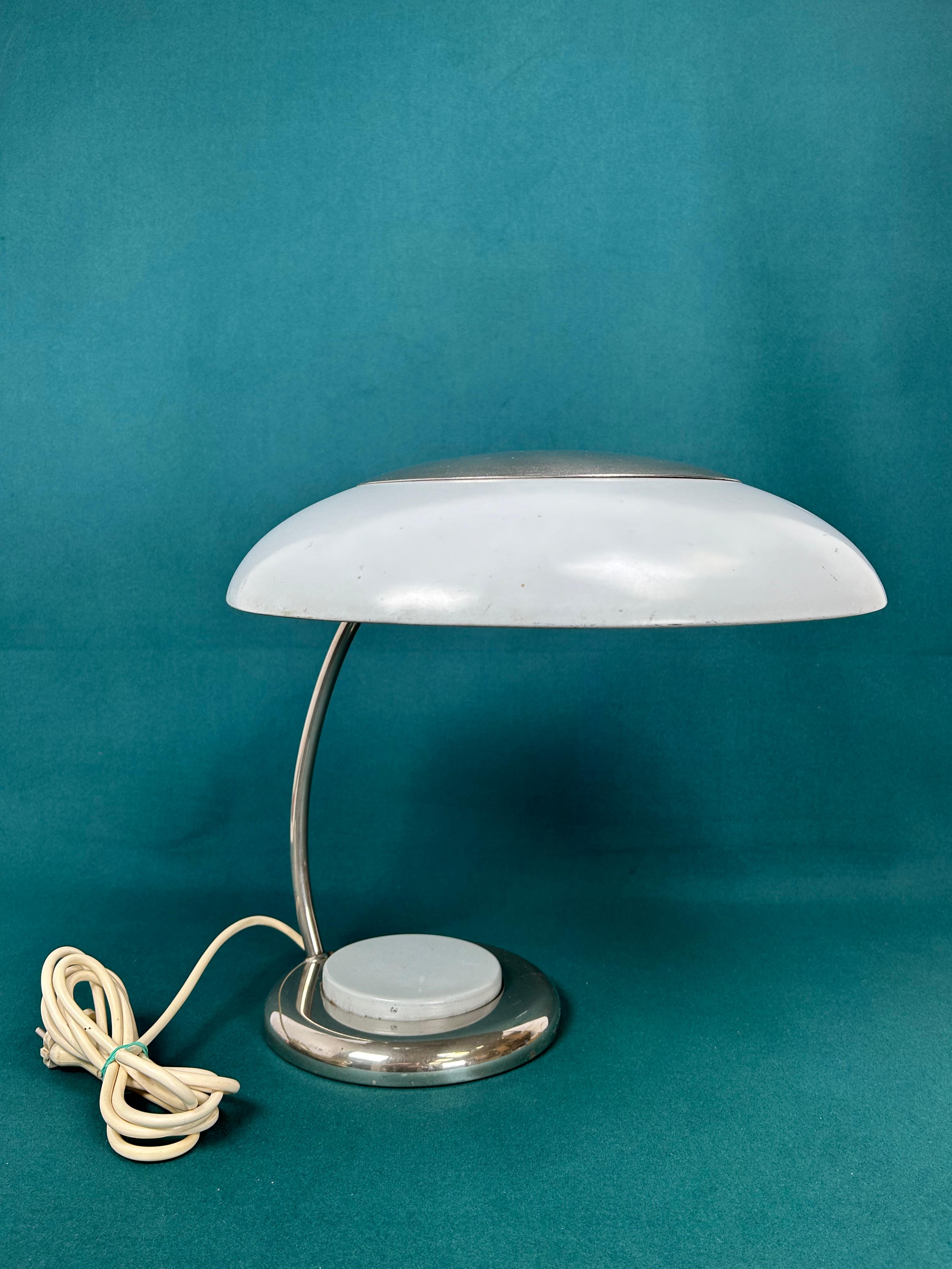 Mid-Century Modern Space age UFO desk lamp For Sale