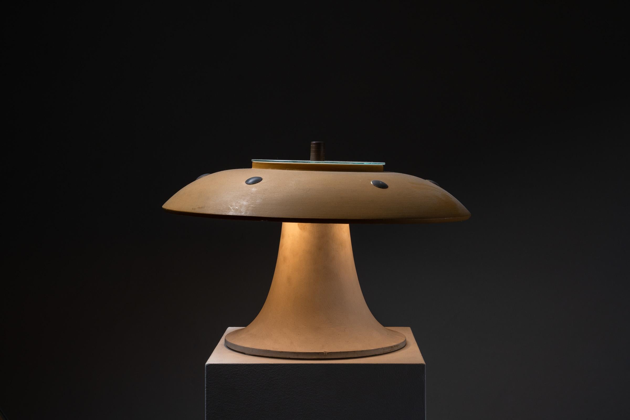 Space Age 'UFO' Mushroom Table Lamp with Ochre Yellow Shade and Glass Diffuser For Sale 6