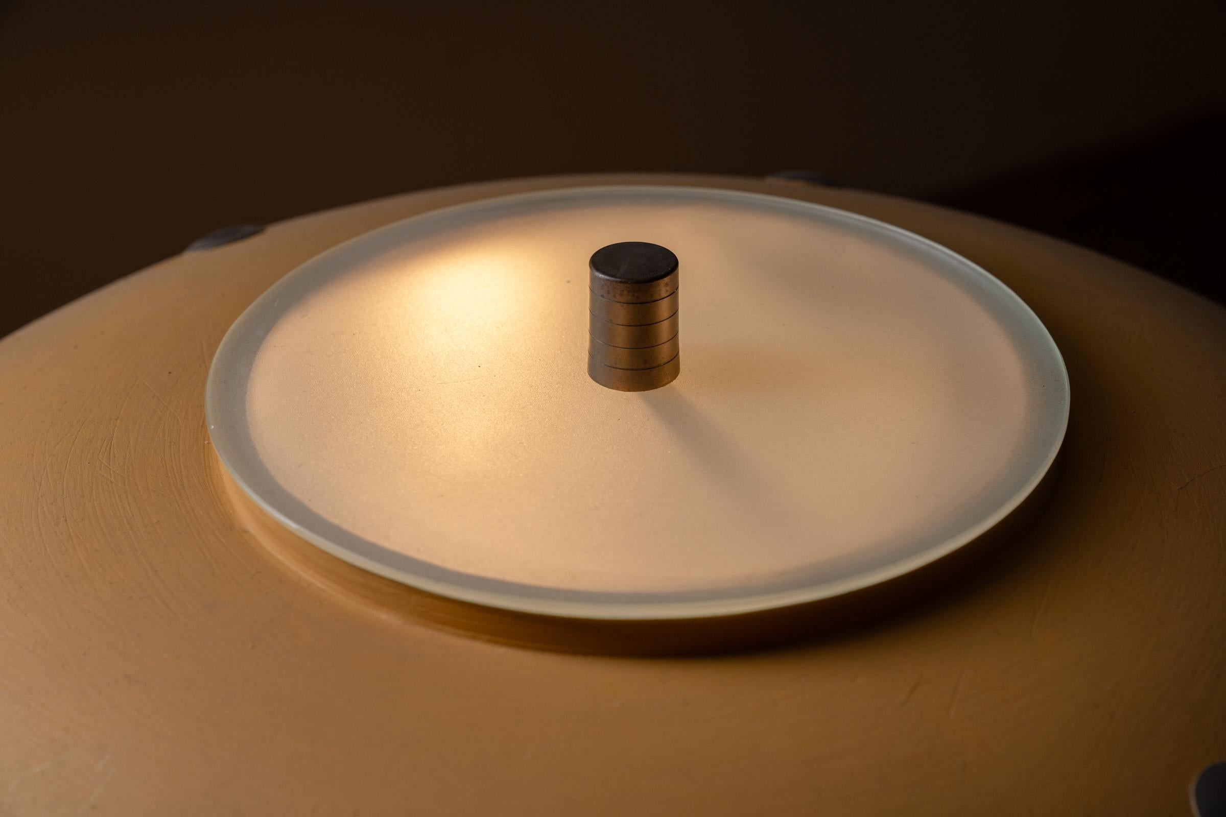 Space Age 'UFO' Mushroom Table Lamp with Ochre Yellow Shade and Glass Diffuser For Sale 1