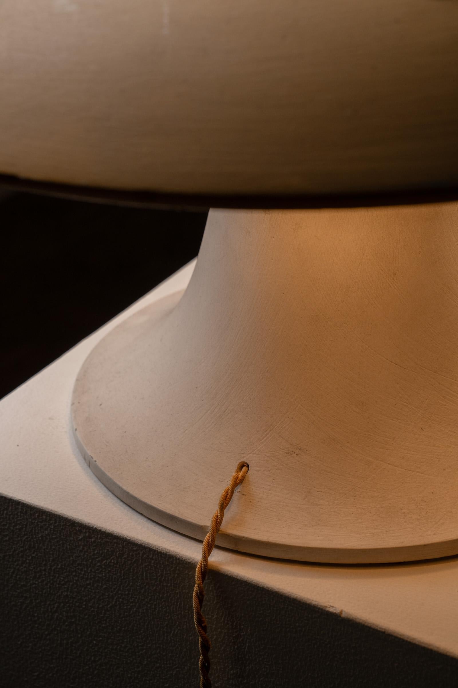 Space Age 'UFO' Mushroom Table Lamp with Ochre Yellow Shade and Glass Diffuser For Sale 2