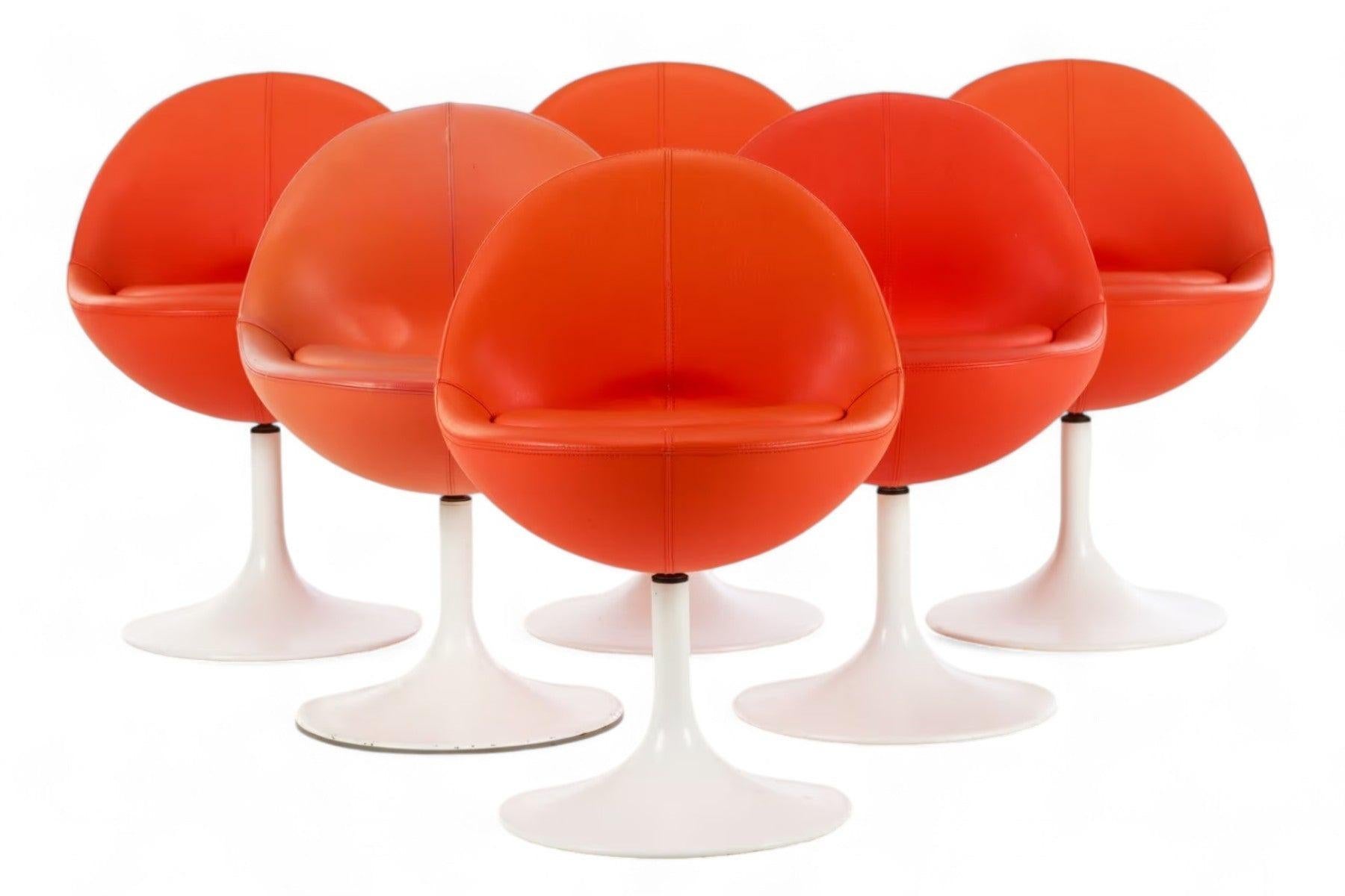 Mid-Century Modern Ensemble de salle à manger Vénus de l'ère spatiale par Borje Johanson en vente