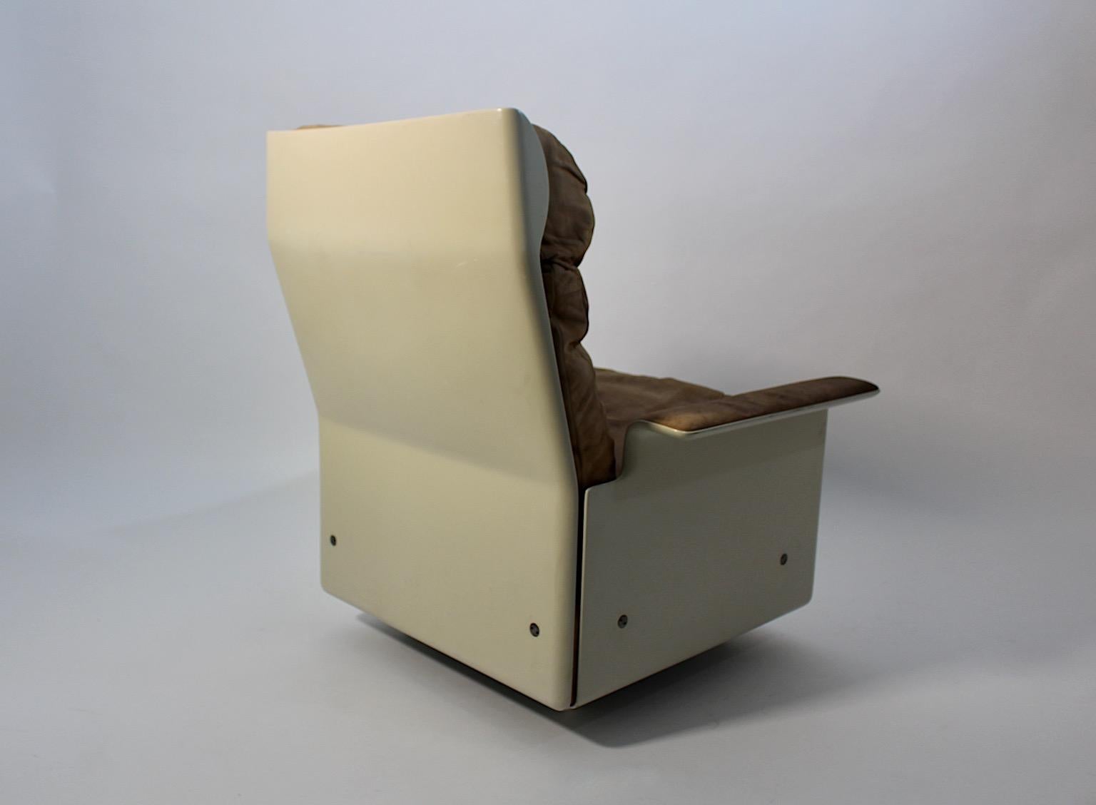 Ère spatiale A Space Vintage Authentic Plastic Lounge Chair Dieter Rams 1960s Germany en vente