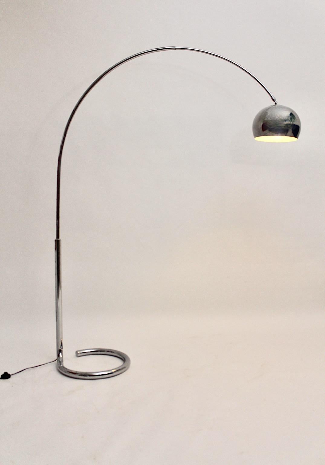 space age arc lamp