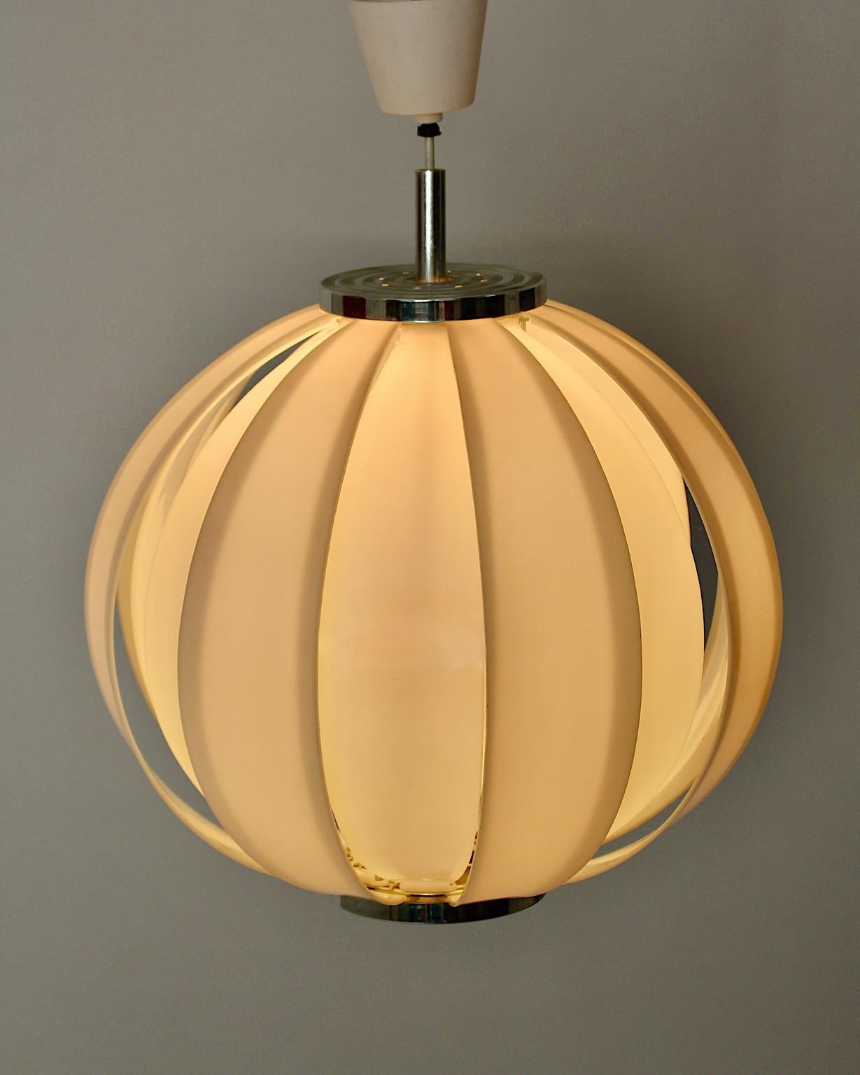 Space Age Vintage Circular White Plastic Lamella Metal Chandelier Pendant, 1970s For Sale 2