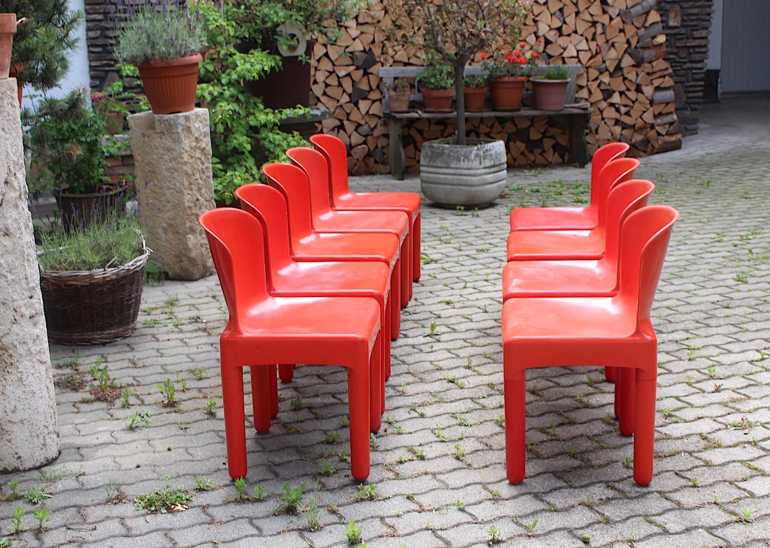 italien Huit chaises de salle à manger en plastique rouge de l'ère spatiale vintage par Marcello Siard, Italie, 1969 en vente