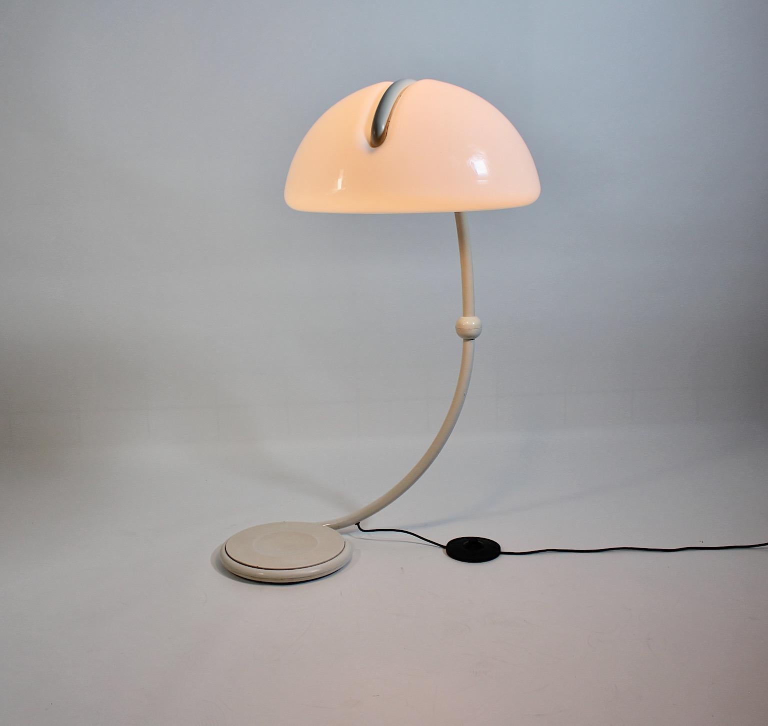 Italian Space Age Vintage Floor Lamp White Plastic Metal Elio Martinelli 1970s Italy For Sale