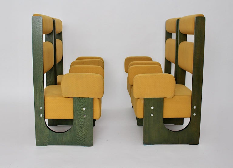 Space Age Vintage Freestanding Armchairs Quartett Set of Four Green Ash 1960s In Good Condition For Sale In Vienna, AT