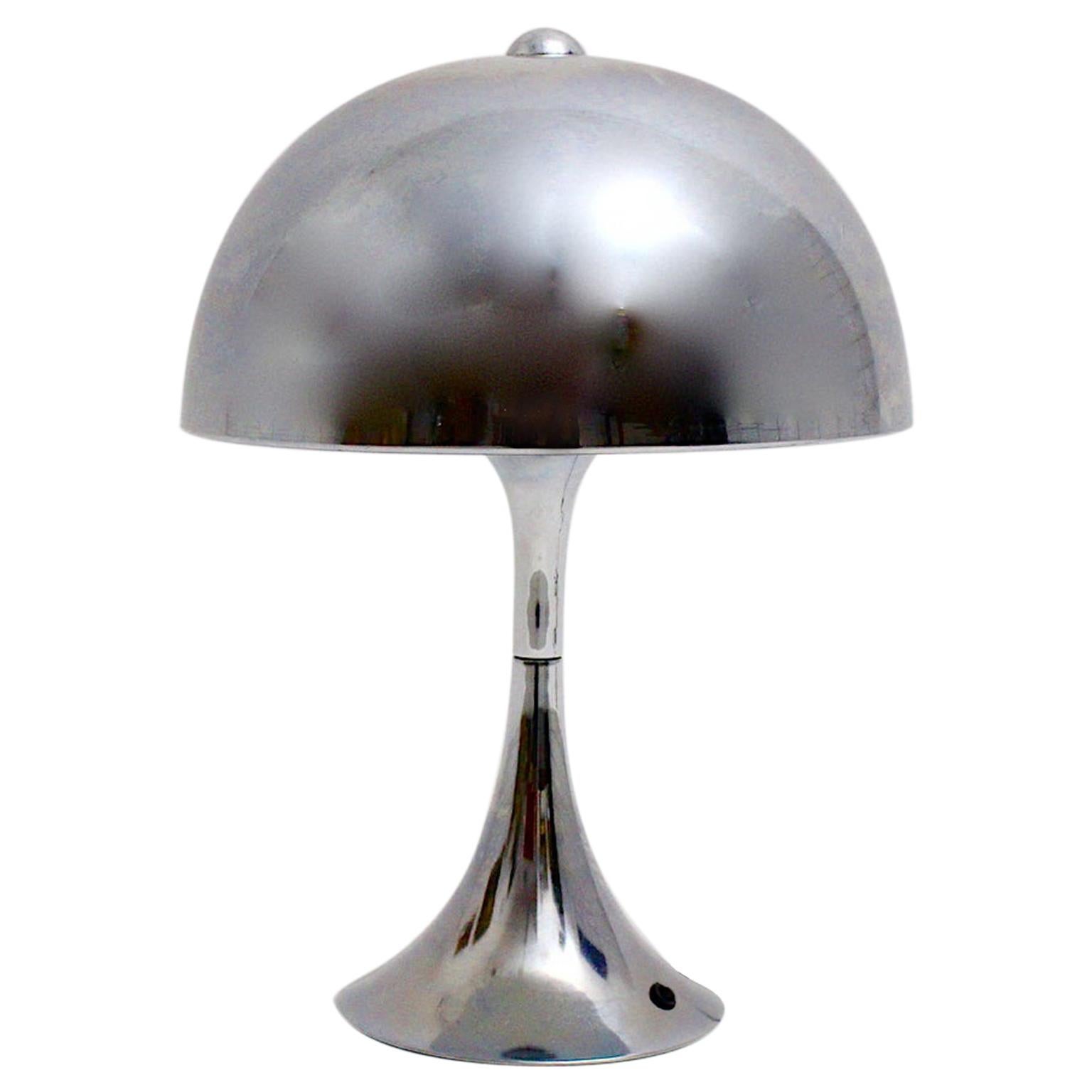 Space Age Vintage Metal Trumpet Table Lamp the Style of Goffedo Reggiani