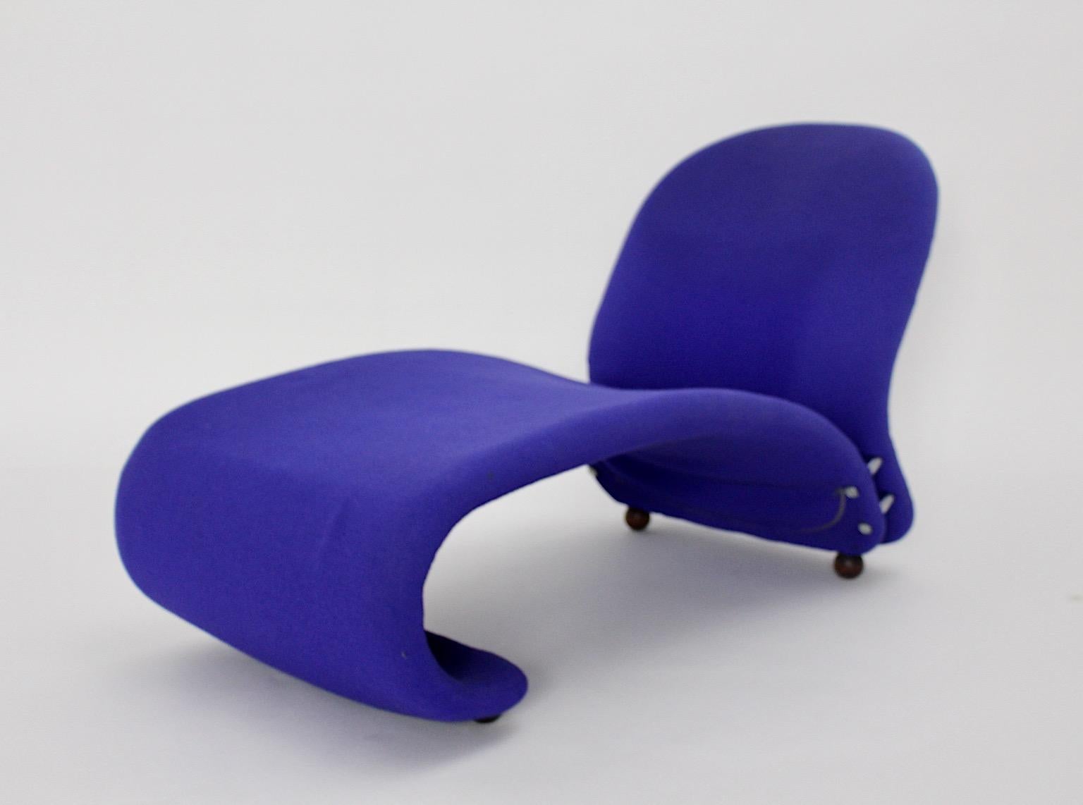 Fabric Space Age Vintage Organic Anthropomorph Blue Chaise Longue Verner Panton 1962/63 For Sale