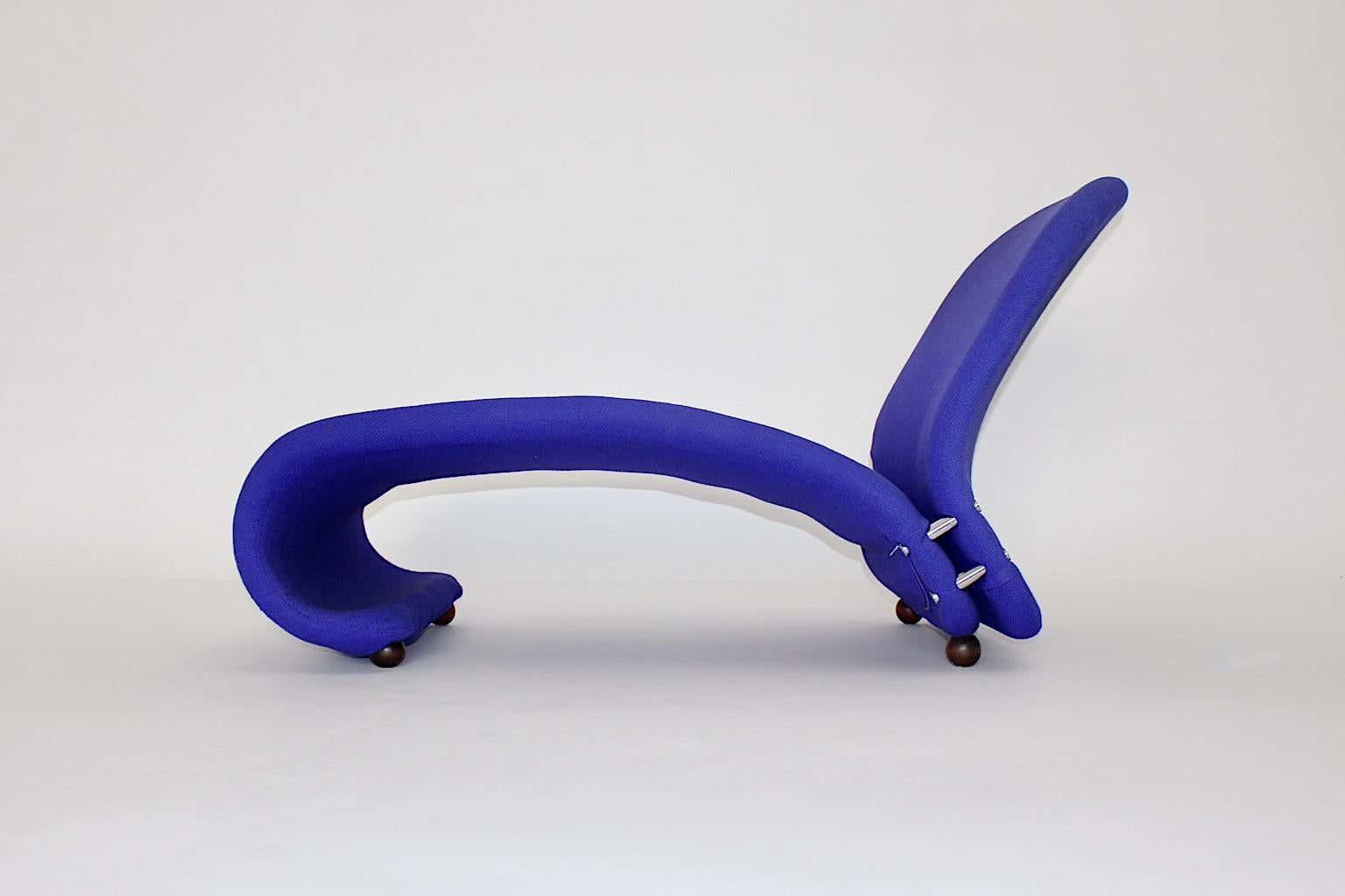 Chaise longue bleue organique Anthropomorphe de l'ère spatiale - Verner Panton - 1962/63 en vente 1