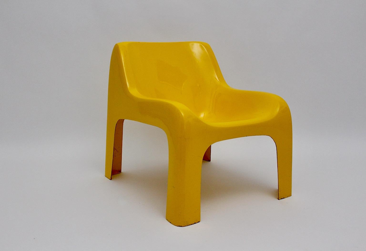 Finnish Space Age Vintage Plastic Yellow Lounge Chair Ahti Kotikoski for Asko 1960s  For Sale