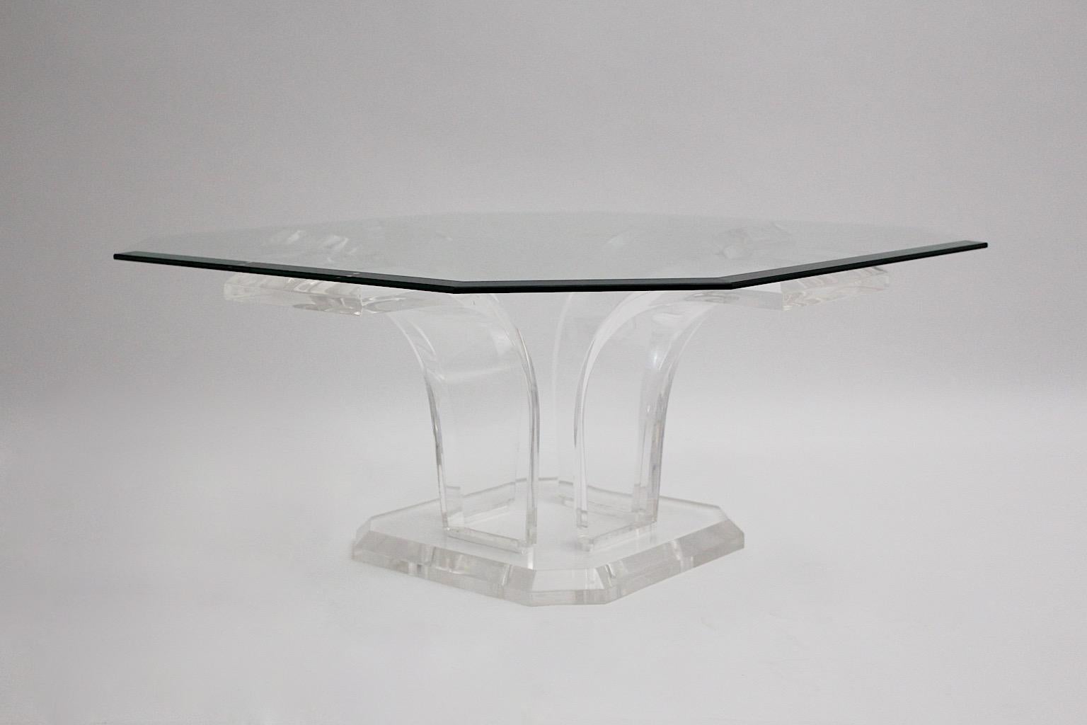 Mid-Century Modern Space Age Vintage Rectangular Transparent Lucite Glass Coffee Table circa 1970 For Sale
