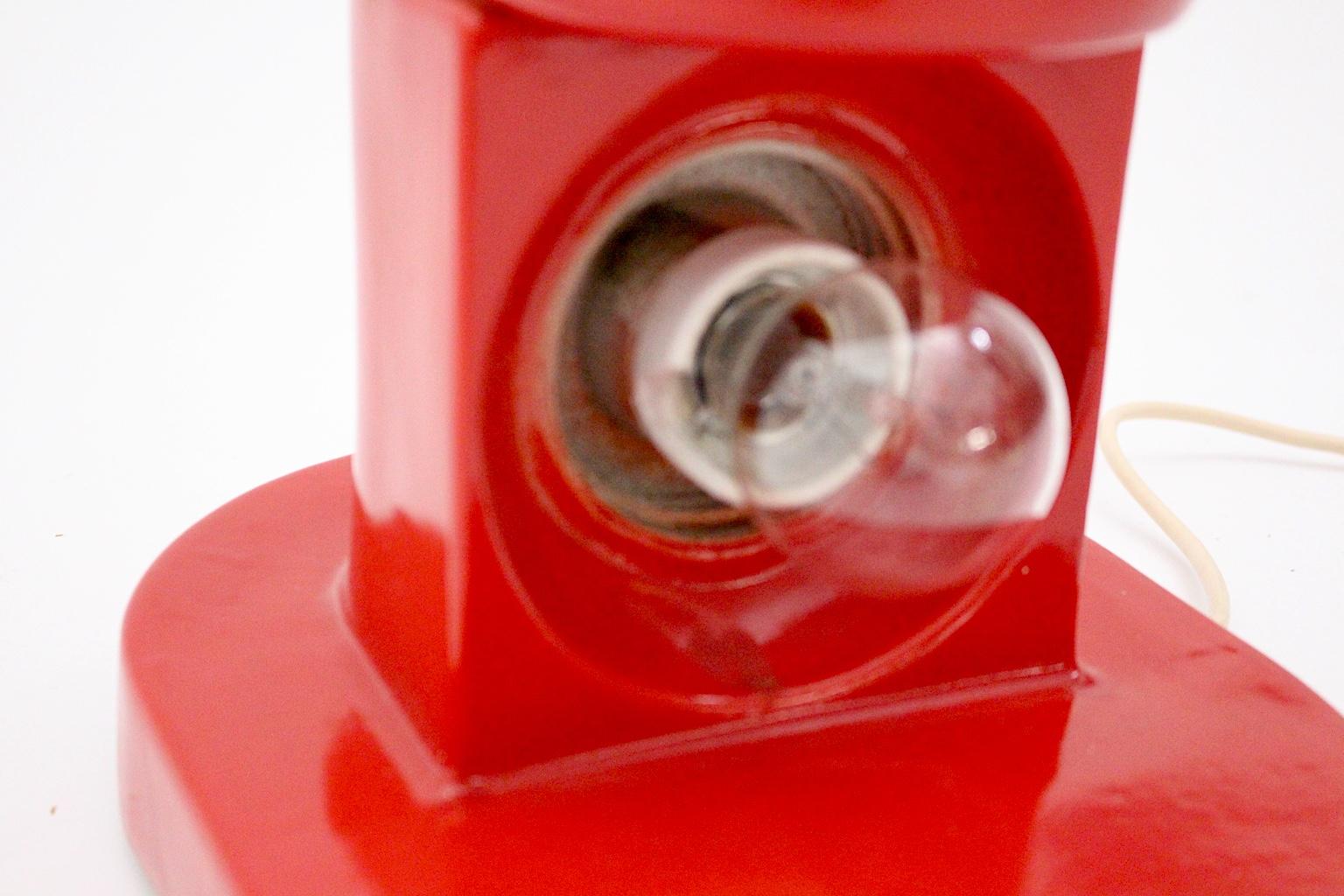 Space Age Vintage-Stehlampe aus roter Keramik, 1960er Jahre, Italien im Angebot 12