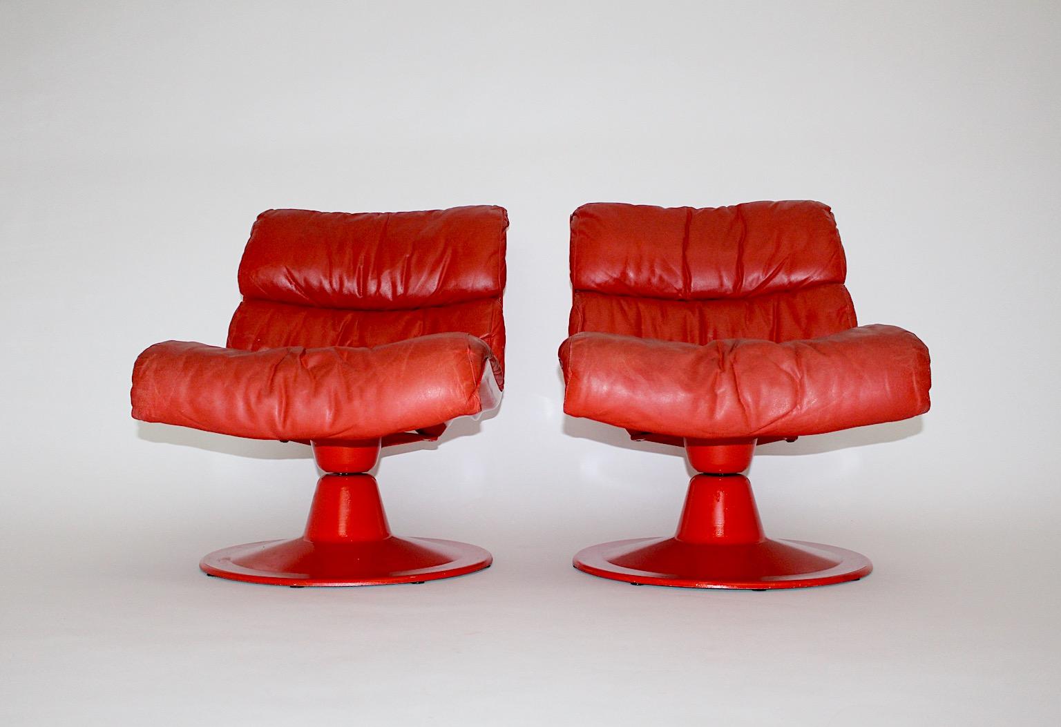 A Space Age Vintage Rot Koralle Rosa Lounge Stühle Sofa Tisch Yrö Kukkapuro 1960s im Angebot 4