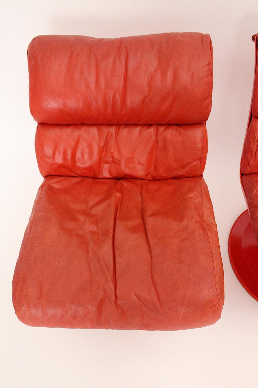 A Space Age Vintage Rot Koralle Rosa Lounge Stühle Sofa Tisch Yrö Kukkapuro 1960s im Angebot 5