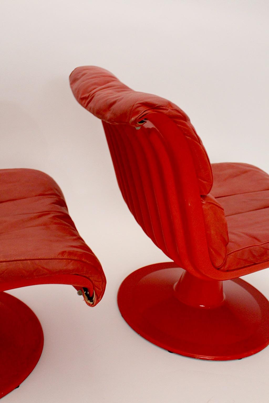 A Space Age Vintage Rot Koralle Rosa Lounge Stühle Sofa Tisch Yrö Kukkapuro 1960s im Angebot 9