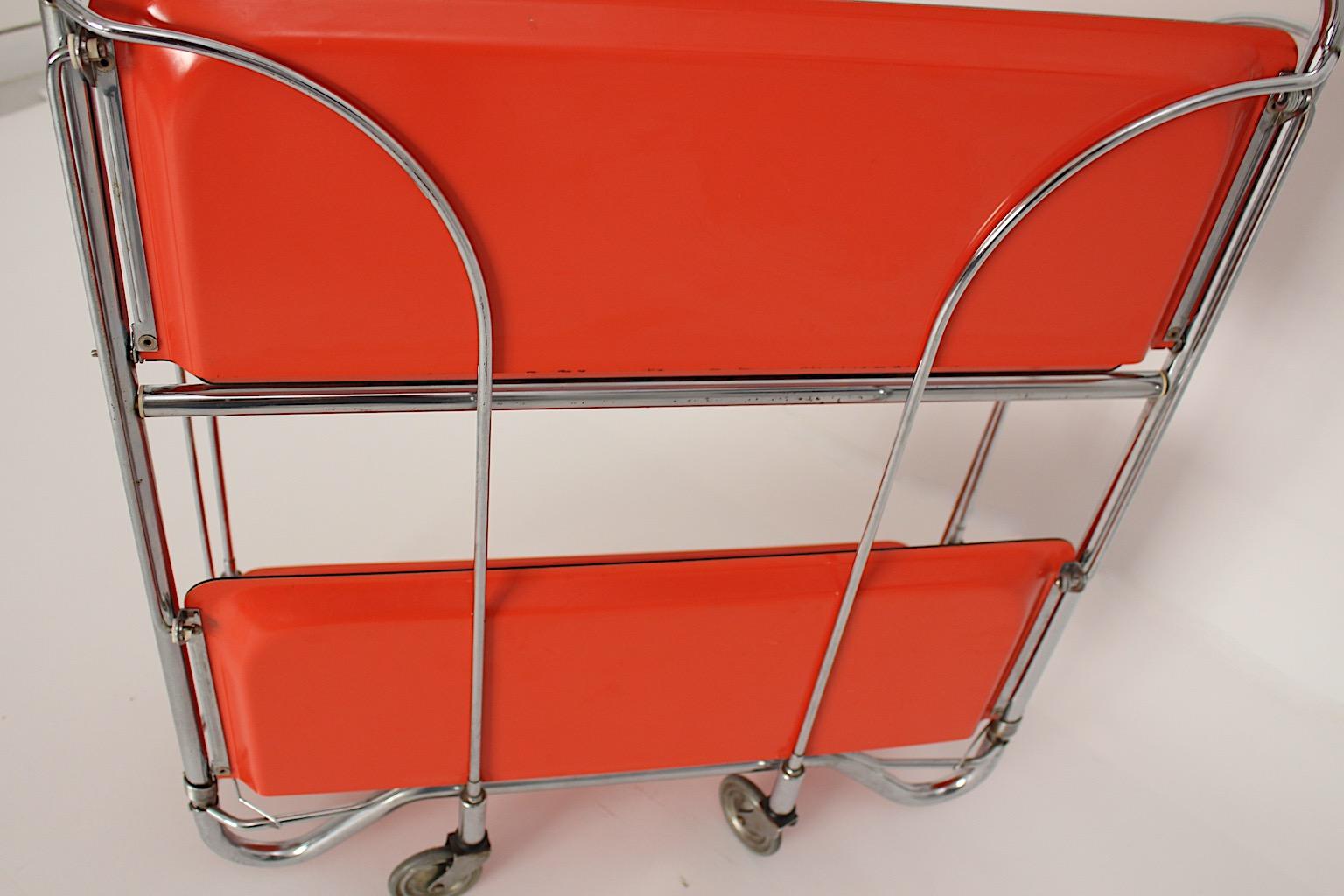 Space Age Vintage Rot Orange Serviertisch oder Barwagen 1960er Jahre Deutschland im Angebot 10