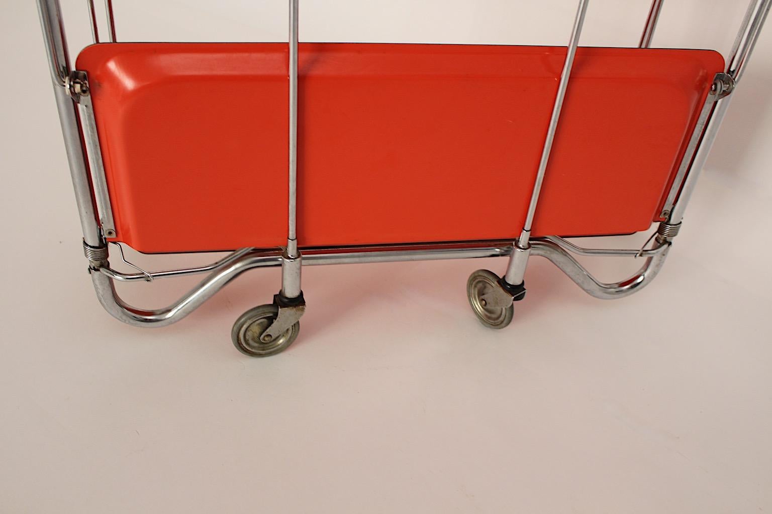 Table de service ou chariot de bar rouge orange de l'ère spatiale, Allemagne, années 1960 en vente 9