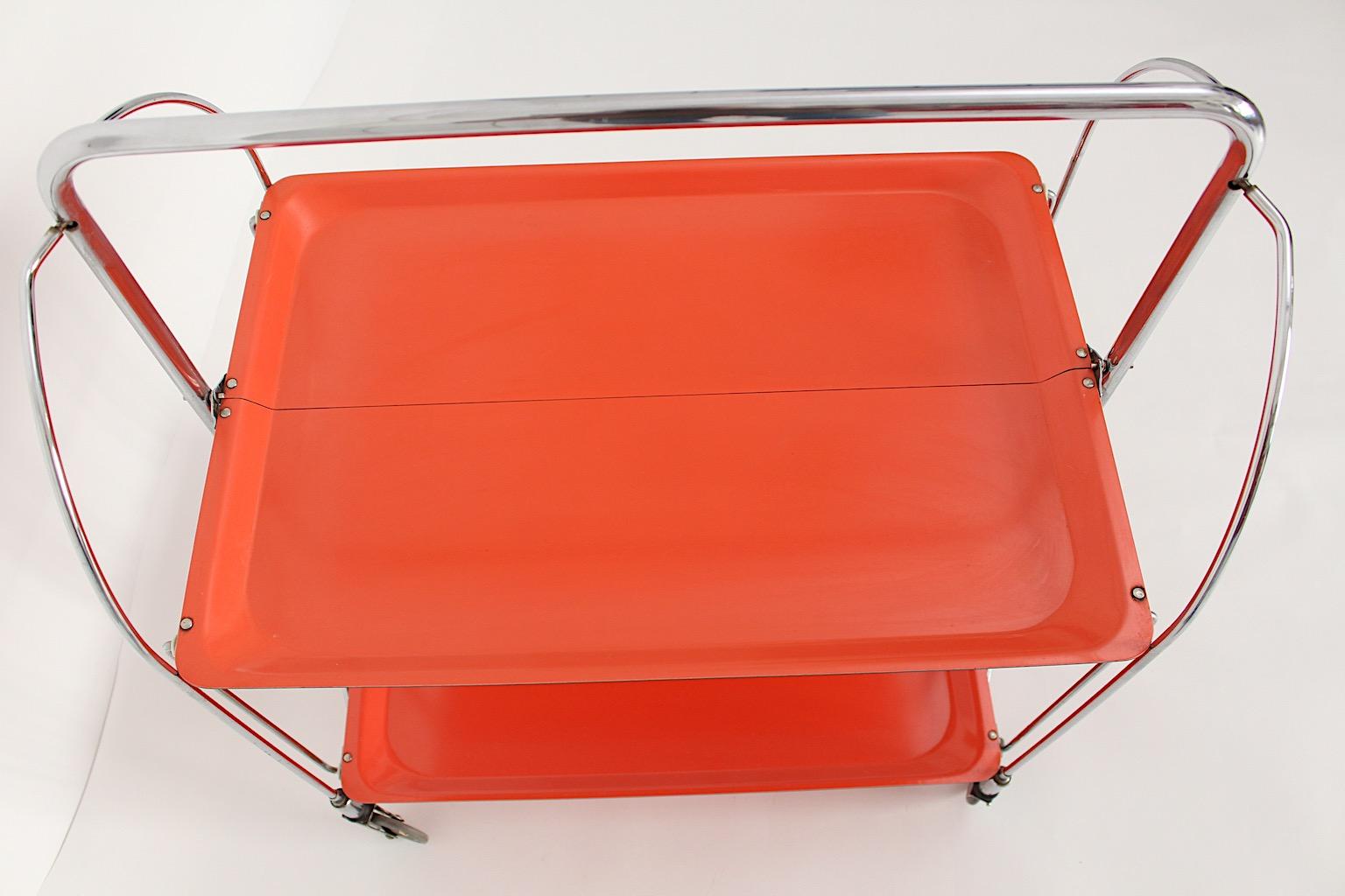 Table de service ou chariot de bar rouge orange de l'ère spatiale, Allemagne, années 1960 en vente 10