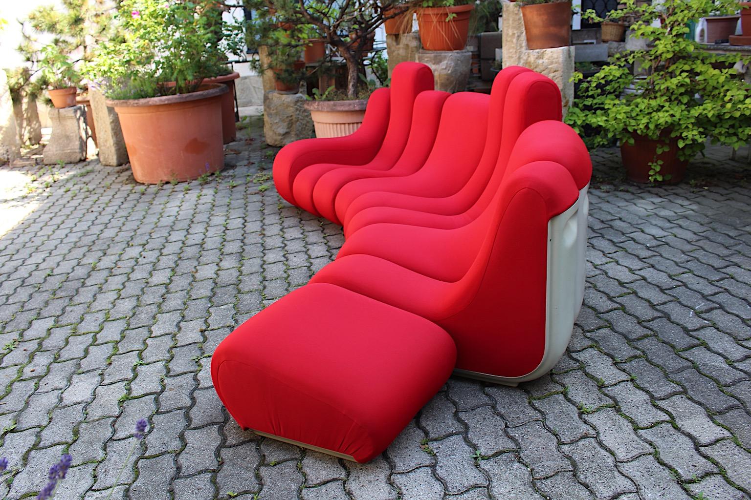 Sofa sectionnel rouge vintage autoportant de l'ère spatiale par Pillo Burghardt Vogtherr en vente 8