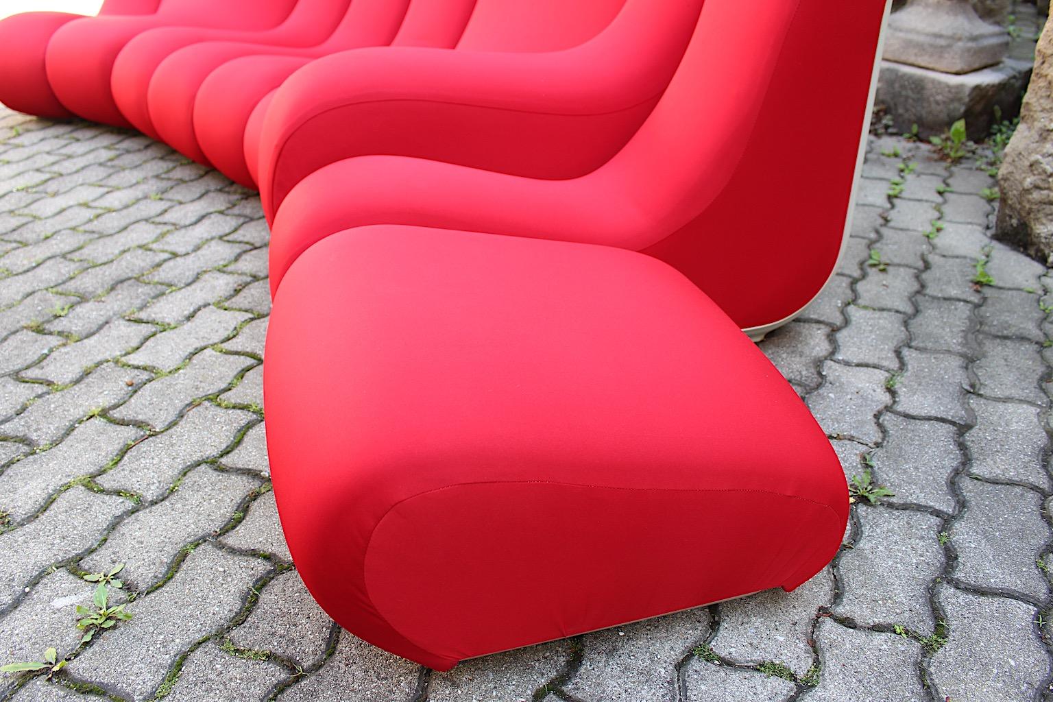 Sofa sectionnel rouge vintage autoportant de l'ère spatiale par Pillo Burghardt Vogtherr en vente 1