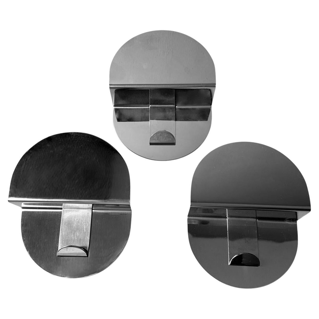 Space Age Vintage-Set aus drei italienischen Wandhaken aus Edelstahl, Space Age im Angebot