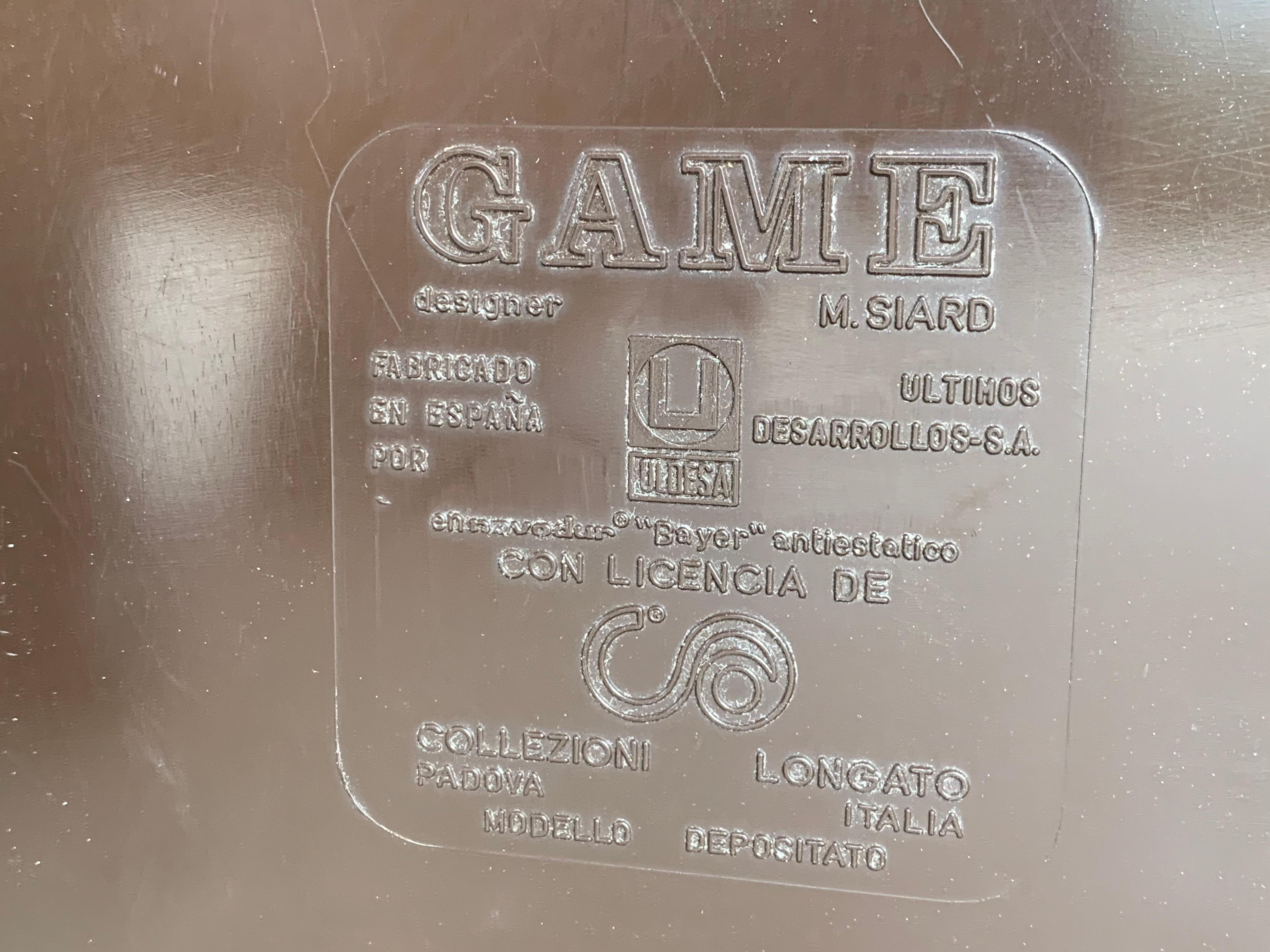 Table d'appoint « GAME » vintage de l'ère spatiale en plastique fumé avec roues, par Longato en vente 1