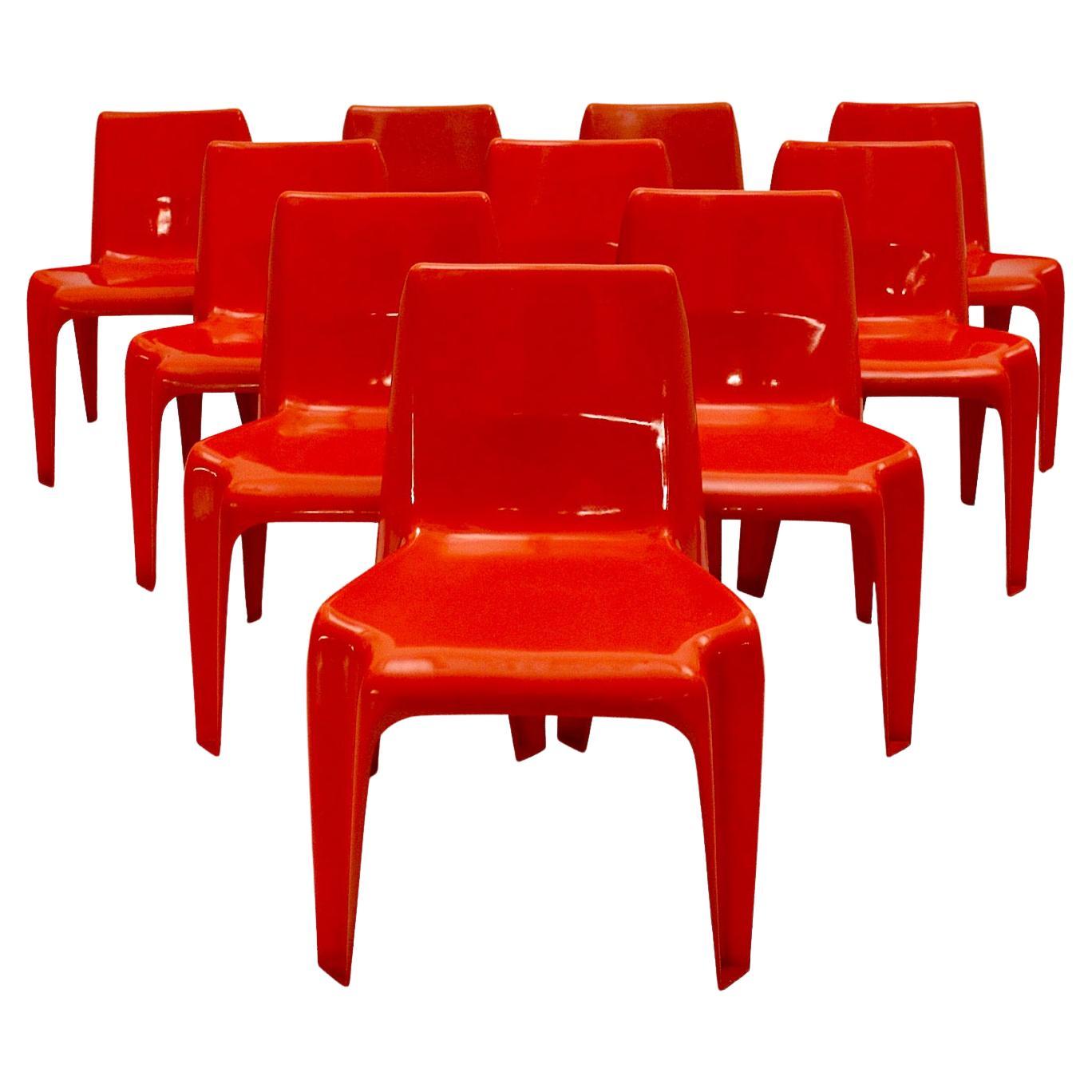 Dix chaises de salle à manger vintage en plastique rouge de l'ère spatiale Helmut Baetzner Bofinger, 1964
