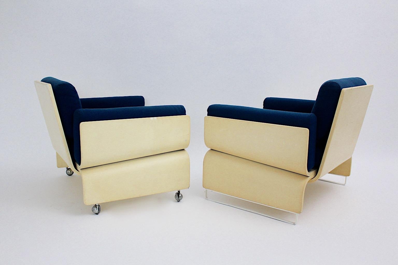 Space Age Vintage White Blue Lounge Chairs, 1960s For Sale 2