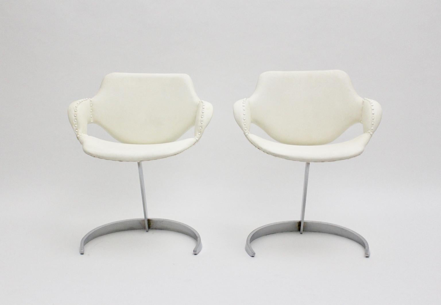 Mid-20th Century Space Age Vintage White Faux Leather Metal Armchairs Boris Tabacoff, France For Sale