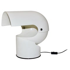 Space Age Vintage Weiße Pileo Mezzo Pileino Tischlampe von Gae Aulenti:: Italien