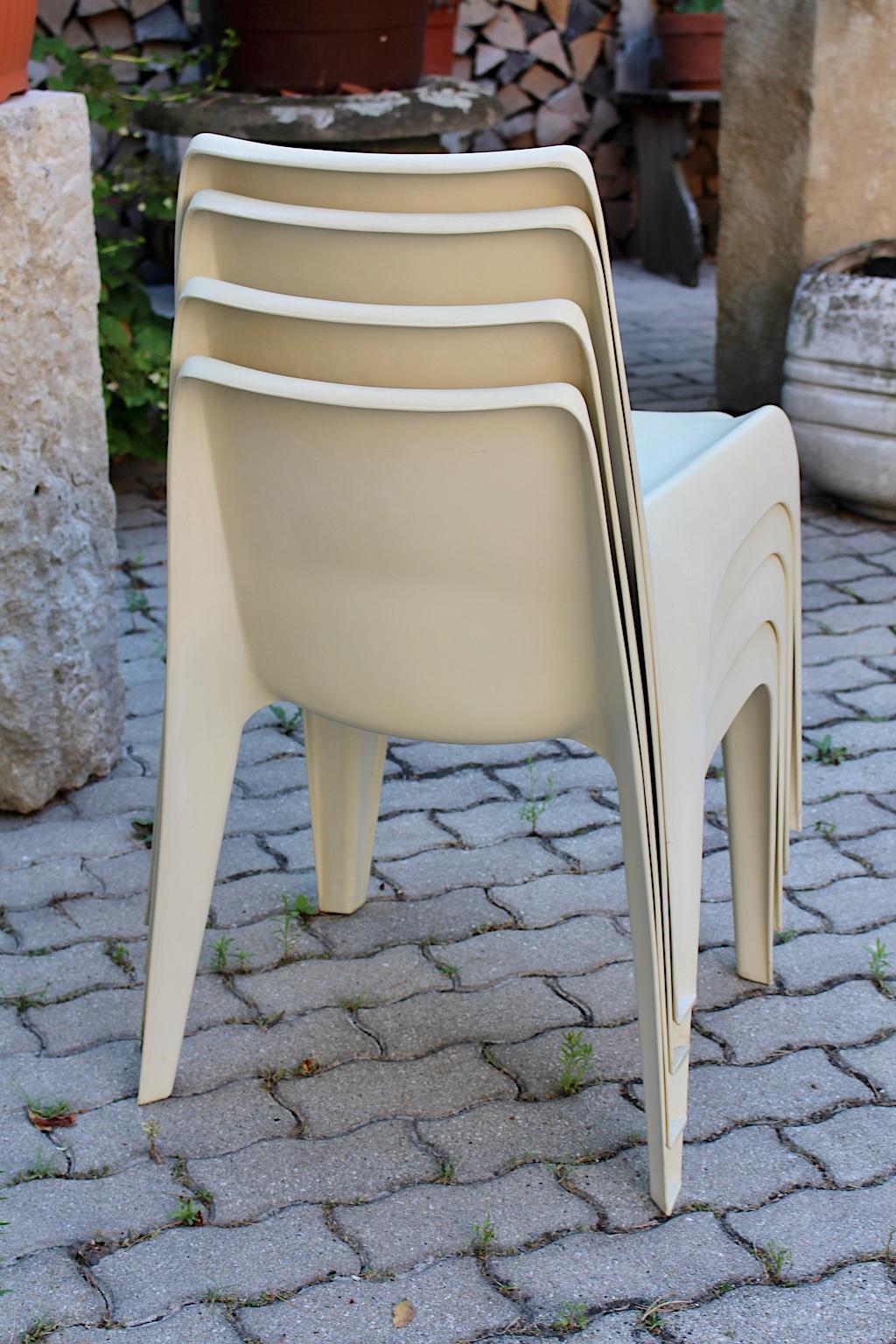 Space Age Vintage Ivory Plastic Four Dining Chairs Helmuth Bätzner 1960s Germany For Sale 6