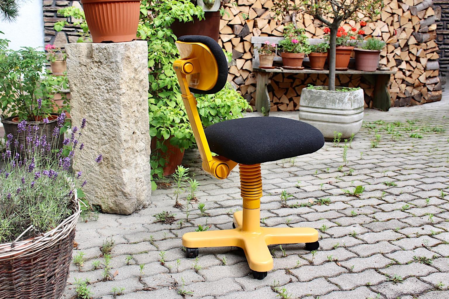 Space Age Vintage Yellow Black Synthesis Desk Chair Ettore Sottsass for Olivetti 7