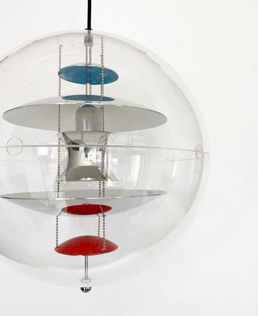 Mid-Century Modern Space age ‘VP Globe’ lamp by Verner Panton for Louis Poulsen, 1960s Denmark