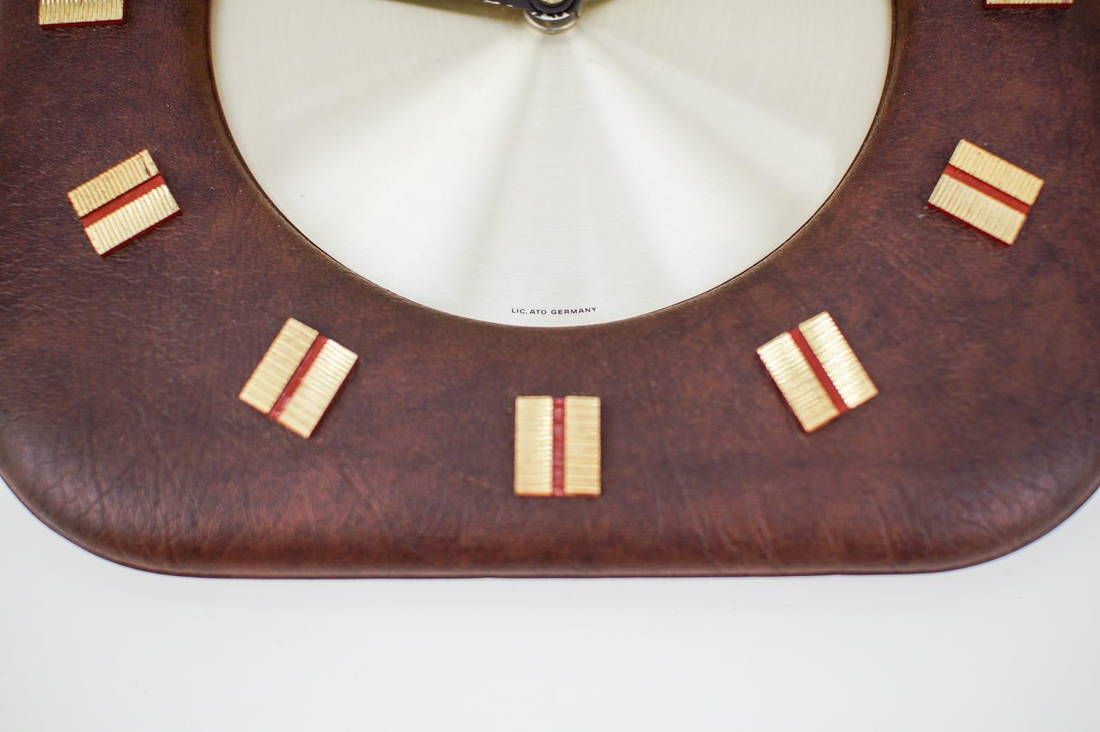 Mid-Century Modern Space Age Wall Clock by Diehl Electronic, 1970s, Germany For Sale